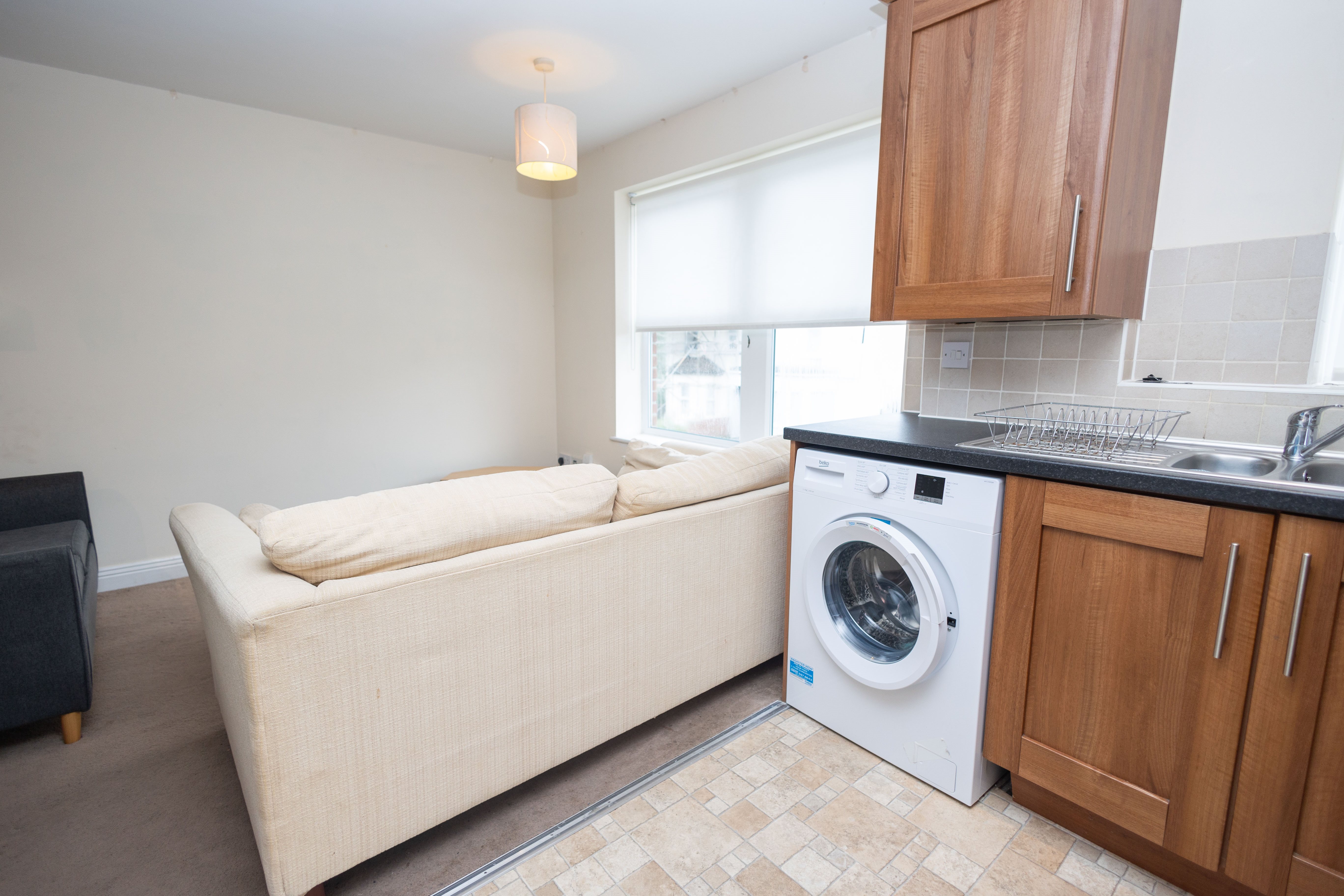 2 bed flat to rent in Capstone Place, Bournemouth  - Property Image 3