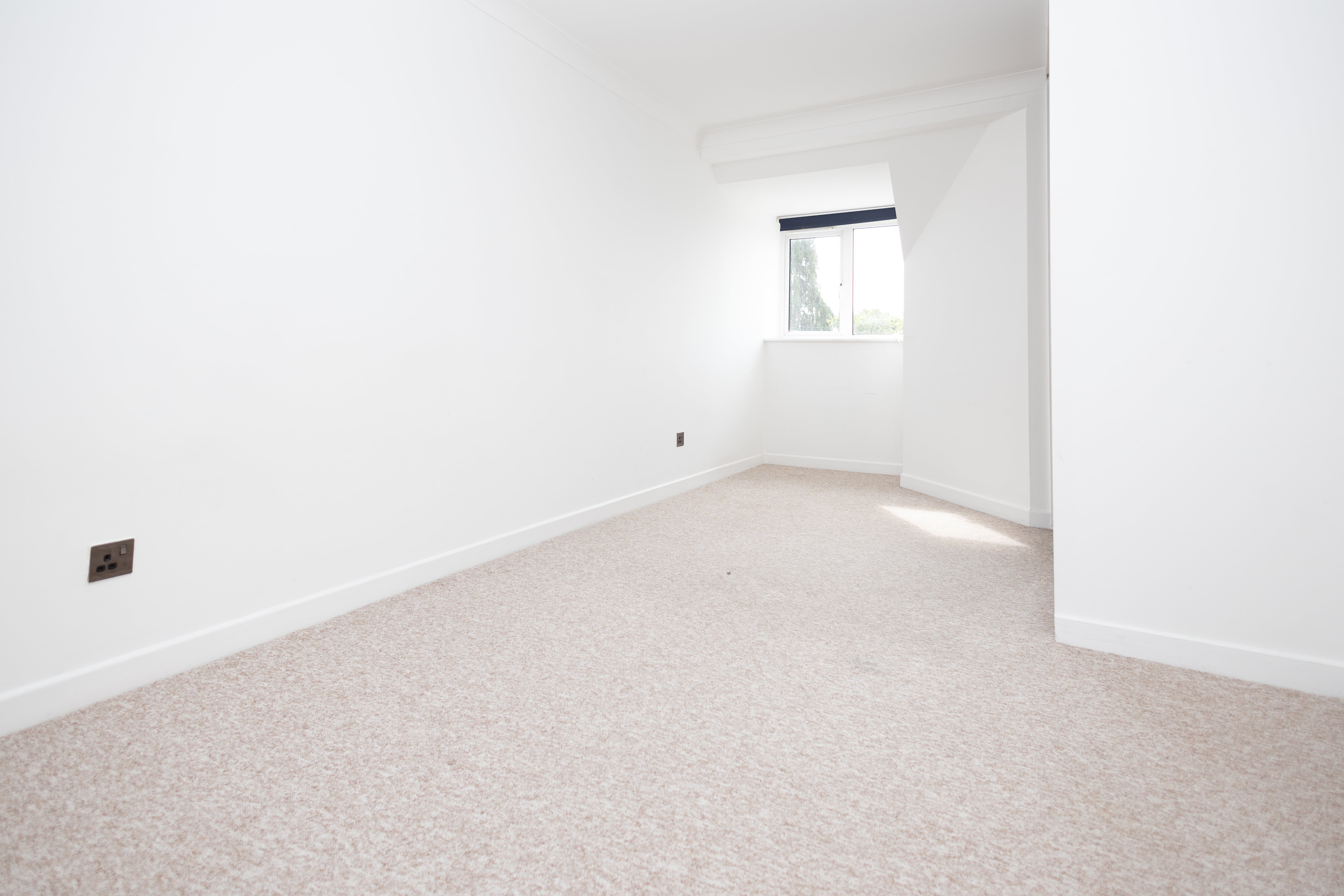 2 bed flat to rent in Danecourt Road, Poole 12