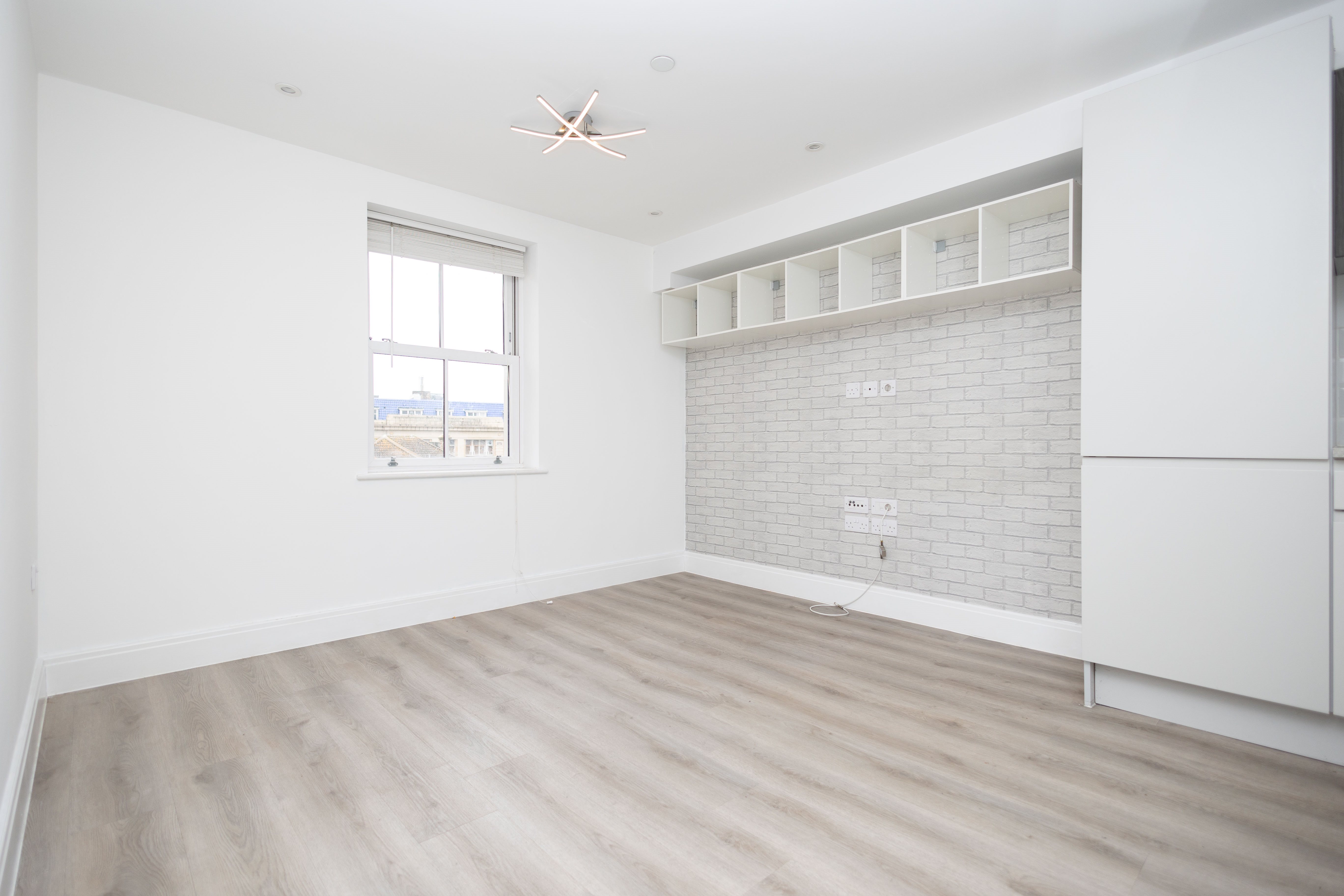 1 bed flat to rent in Albert Road, Bournemouth 1