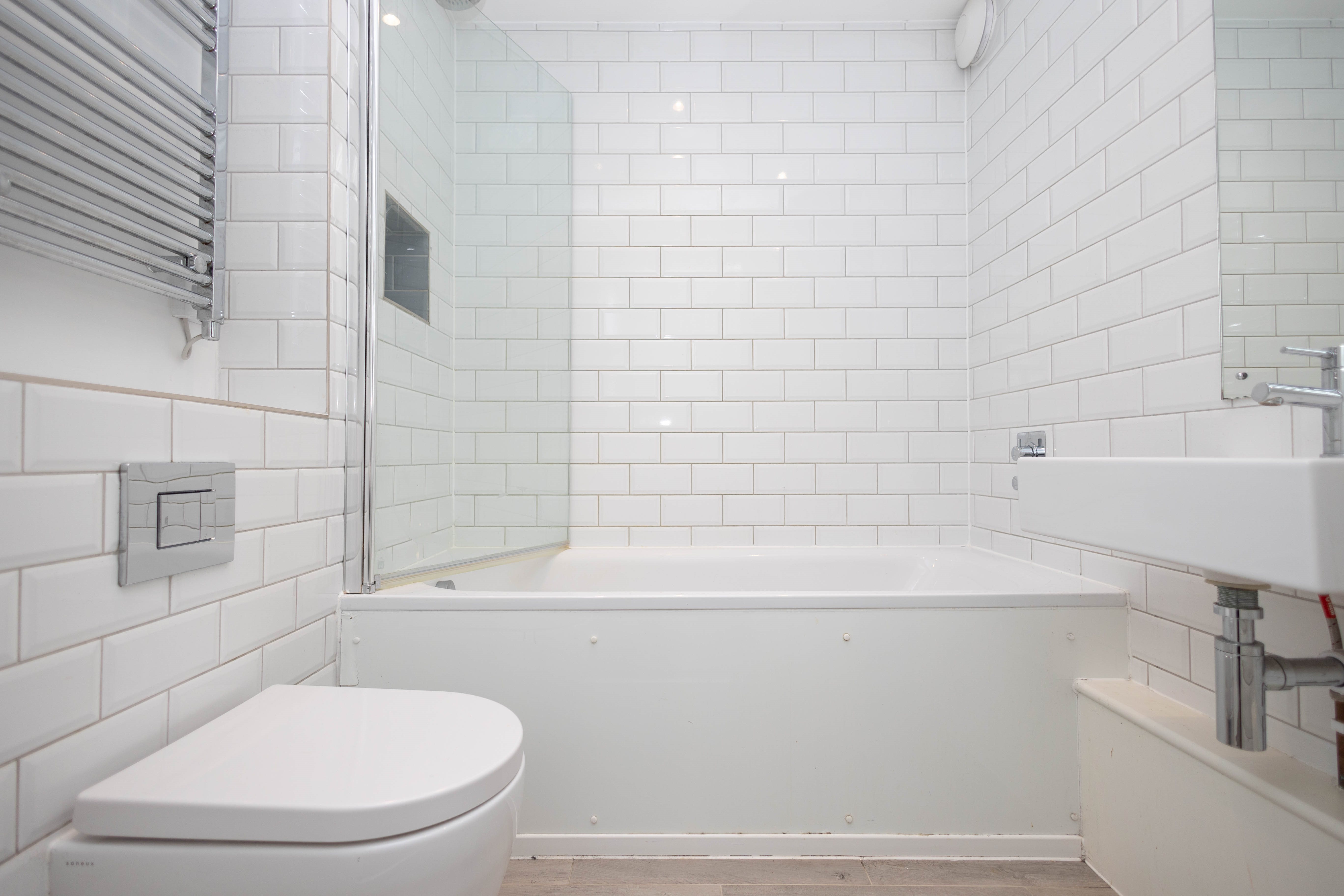 1 bed flat to rent in Albert Road, Bournemouth 5