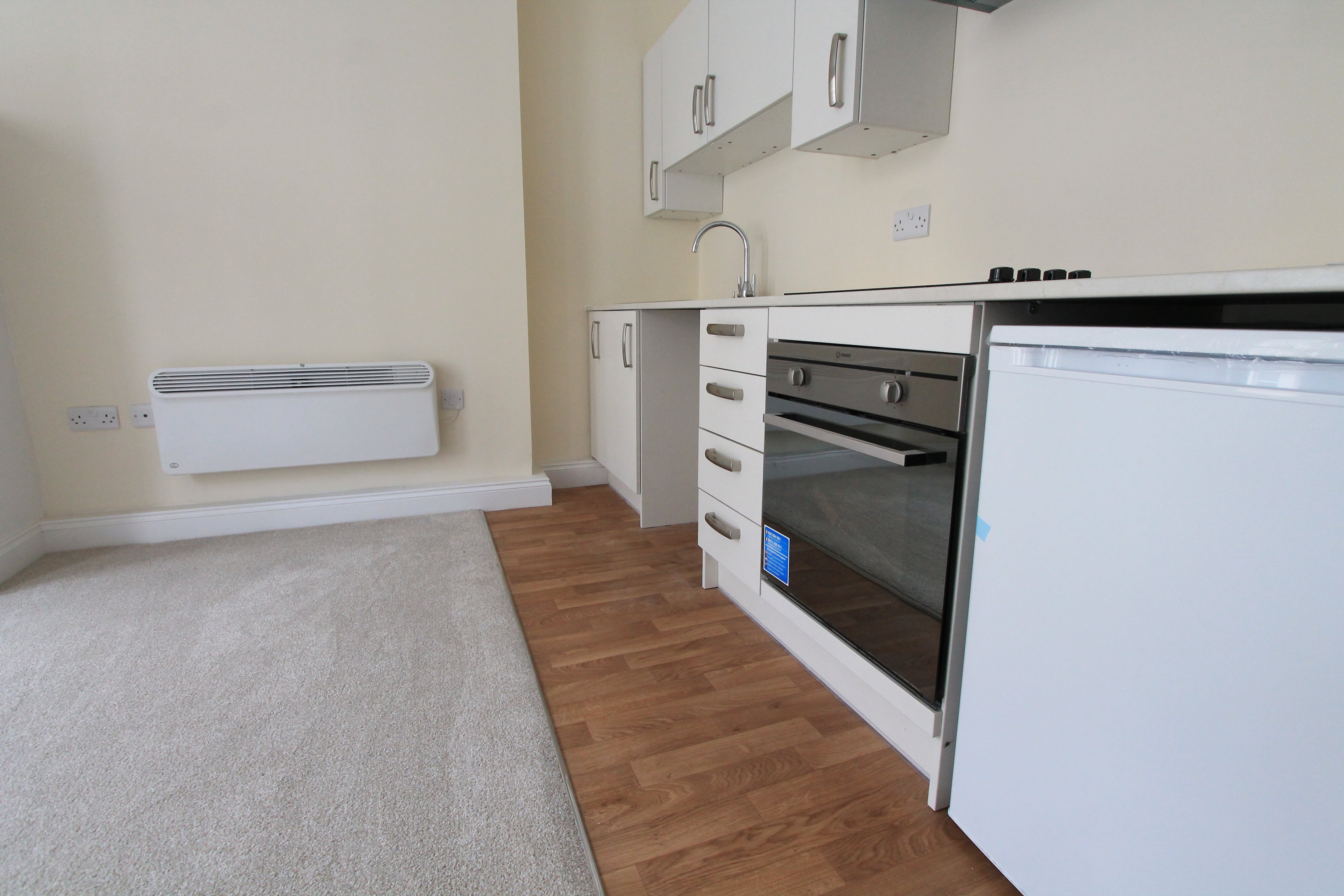 1 bed flat to rent in Verulam Place, Bournemouth  - Property Image 4