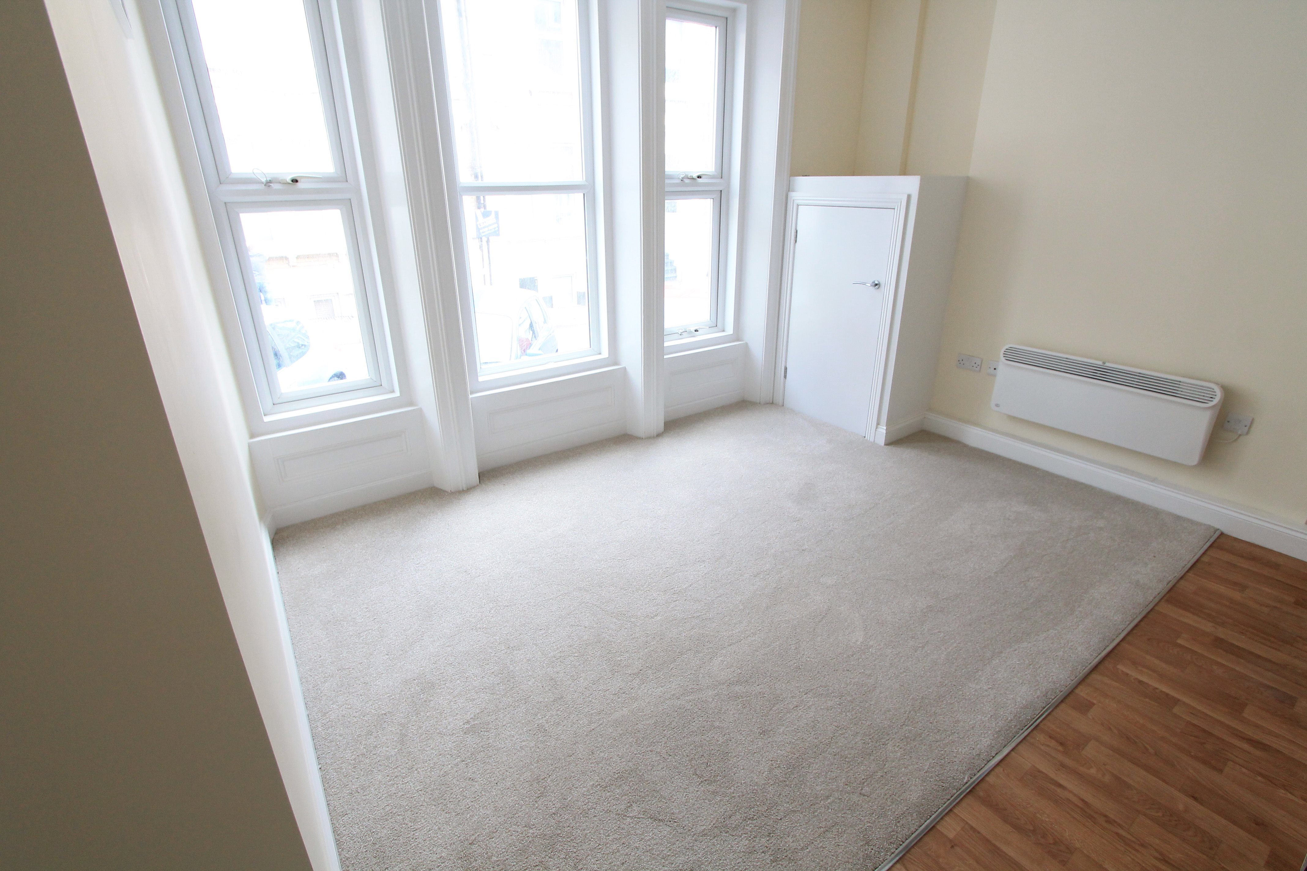 1 bed flat to rent in Verulam Place, Bournemouth  - Property Image 2