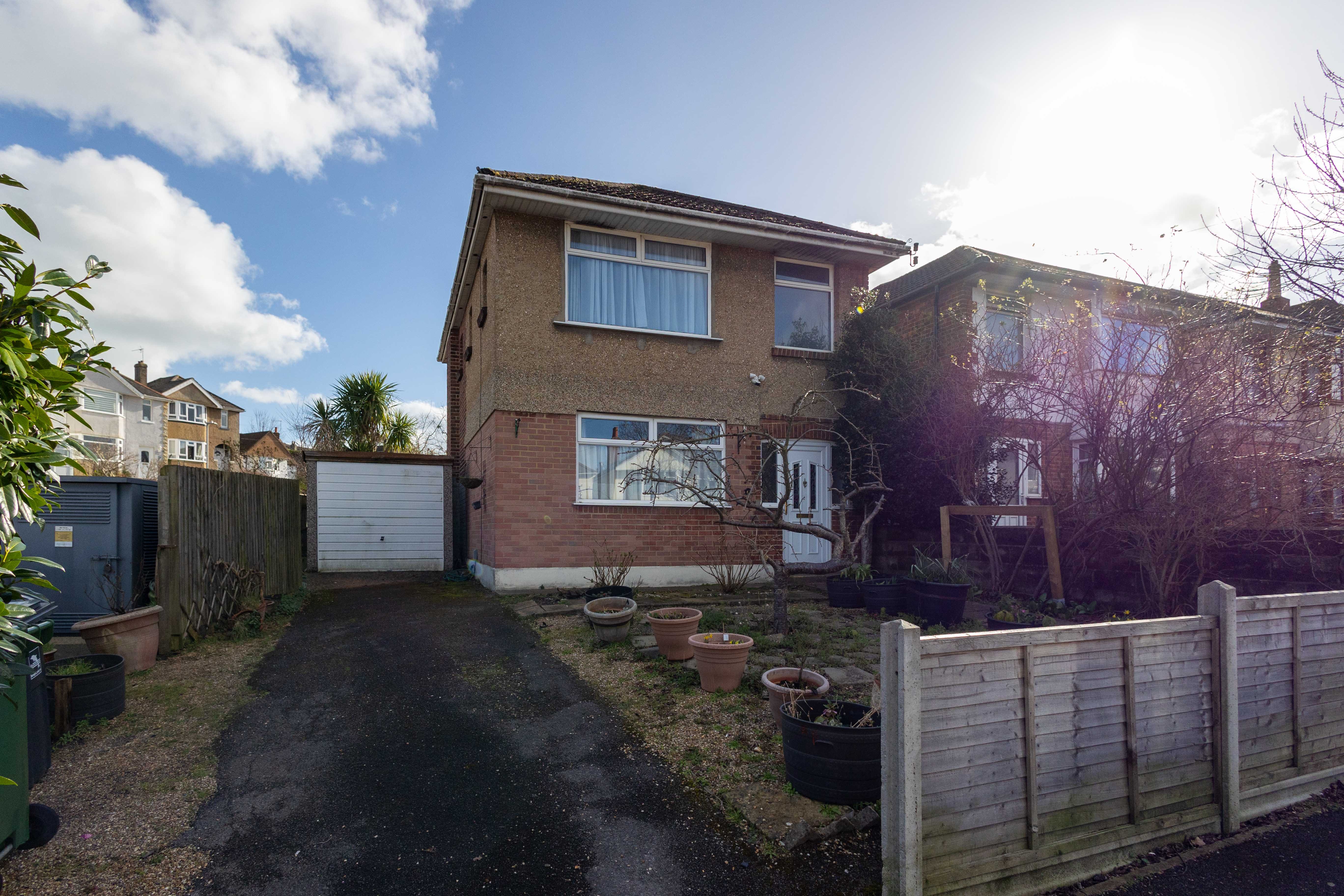 3 bed detached house to rent in Wroxham Road, Poole  - Property Image 17