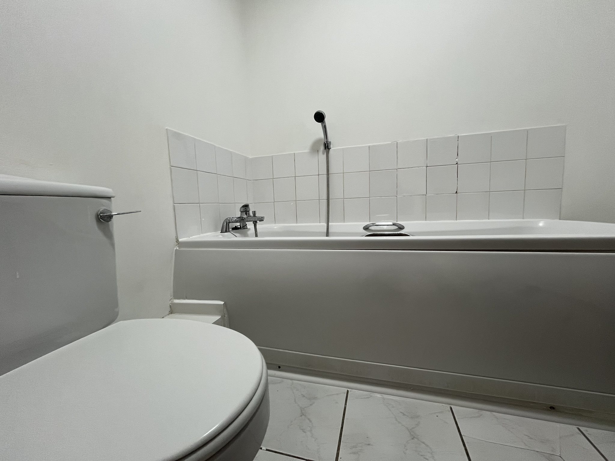 4 bed flat to rent in St Peters Road, Bournemouth  - Property Image 10