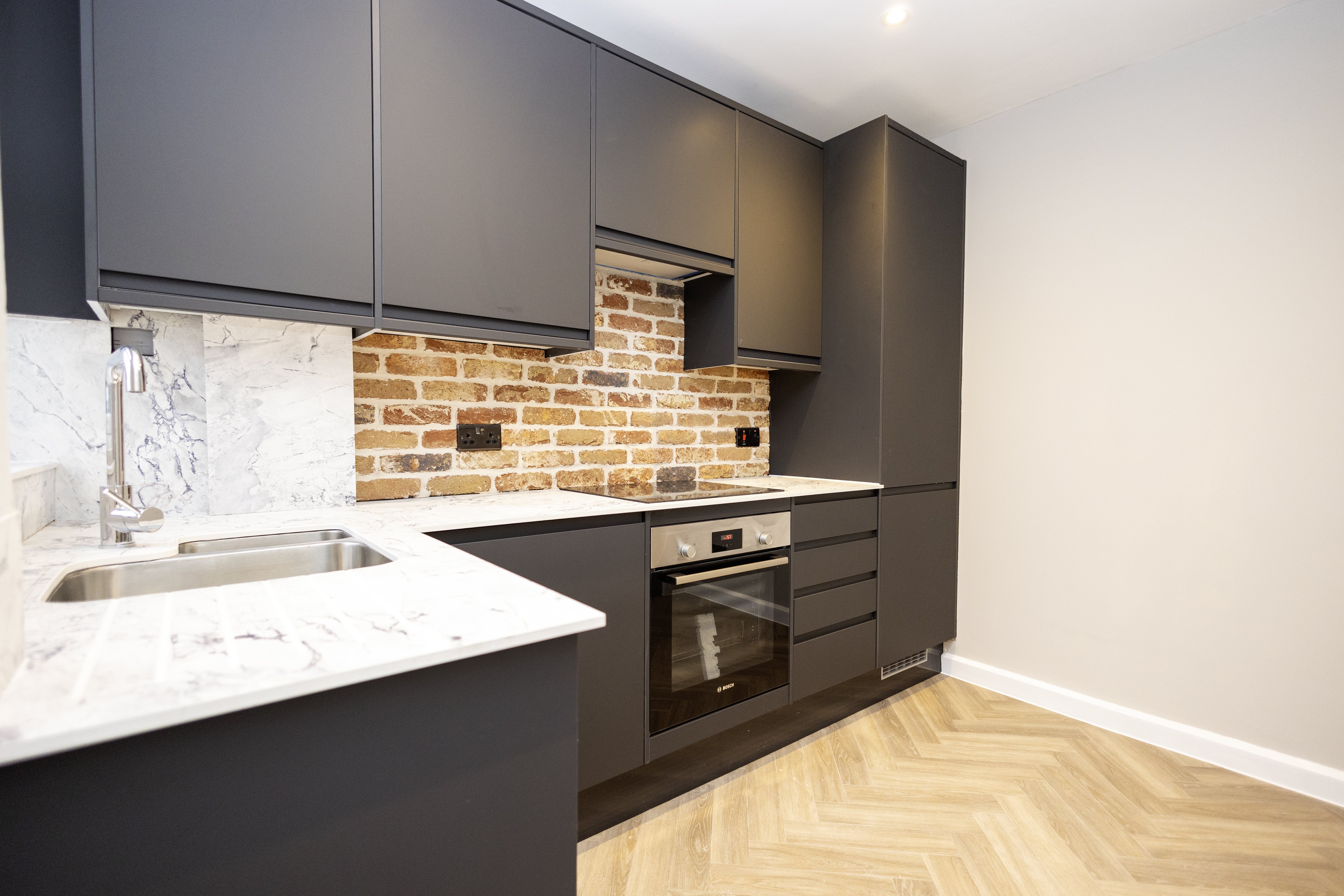 2 bed flat to rent in Richmond Hill, Bournemouth, BH2