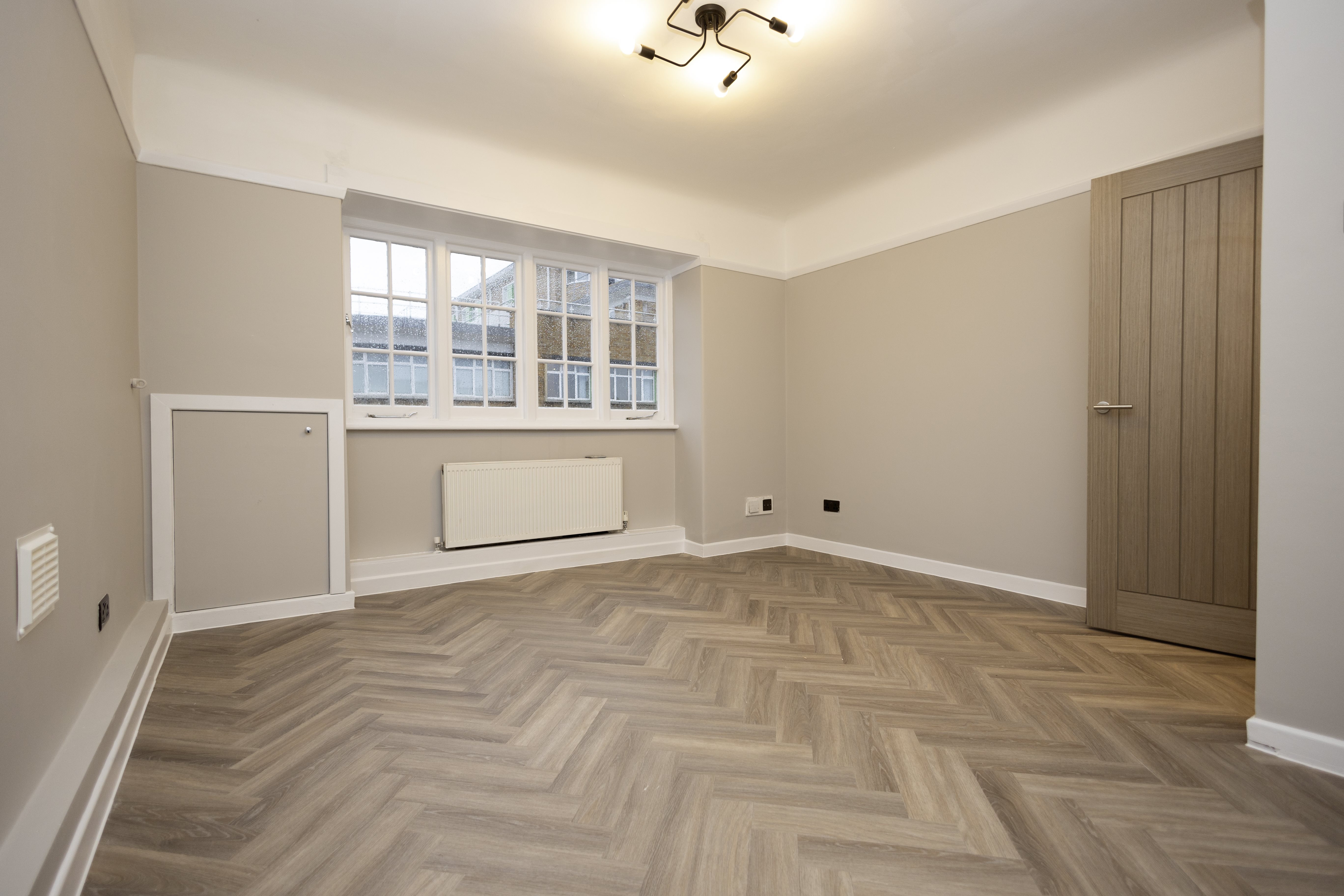 2 bed flat to rent in Richmond Hill, Bournemouth 6