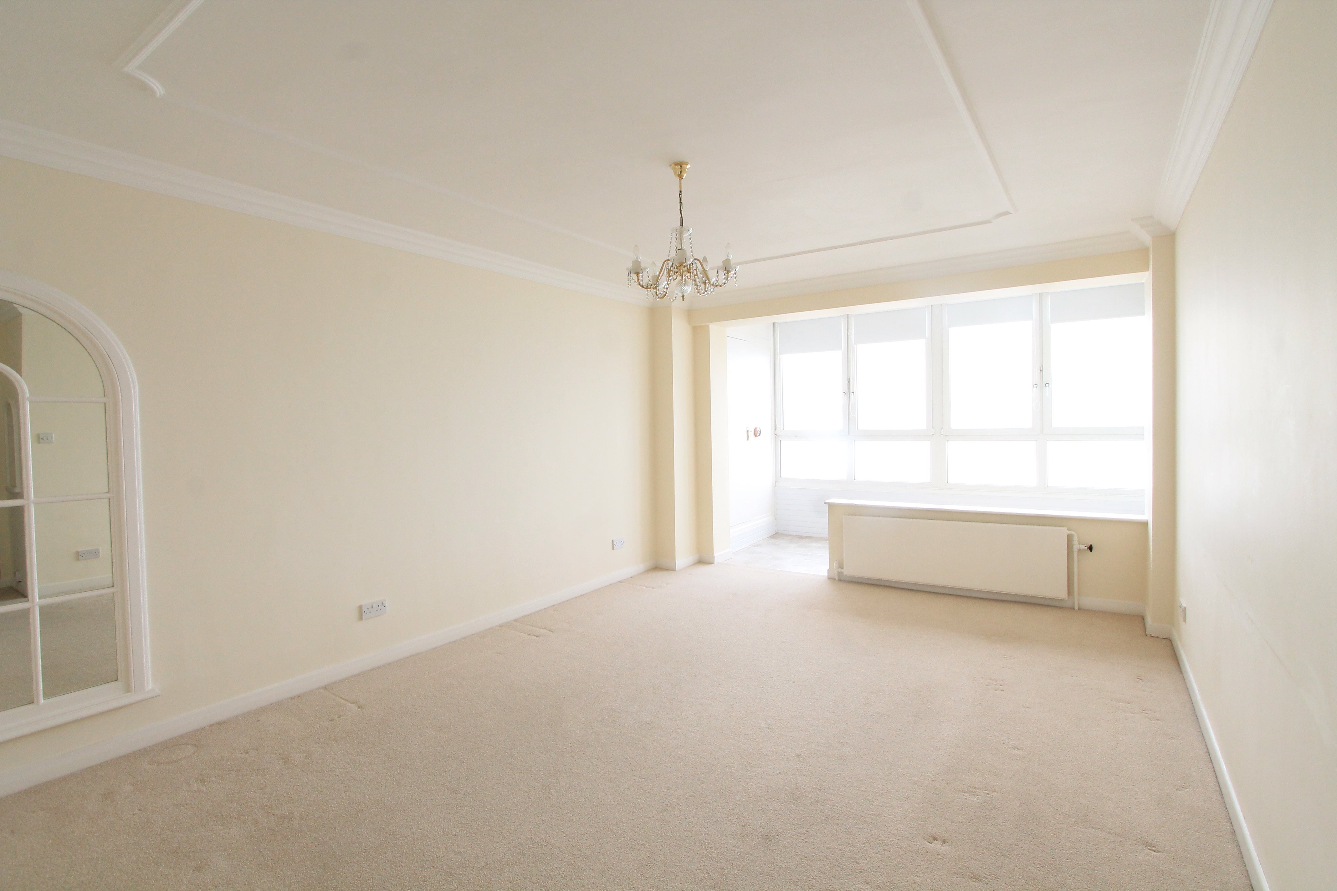 1 bed flat to rent in The Albany, Manor Road  - Property Image 3