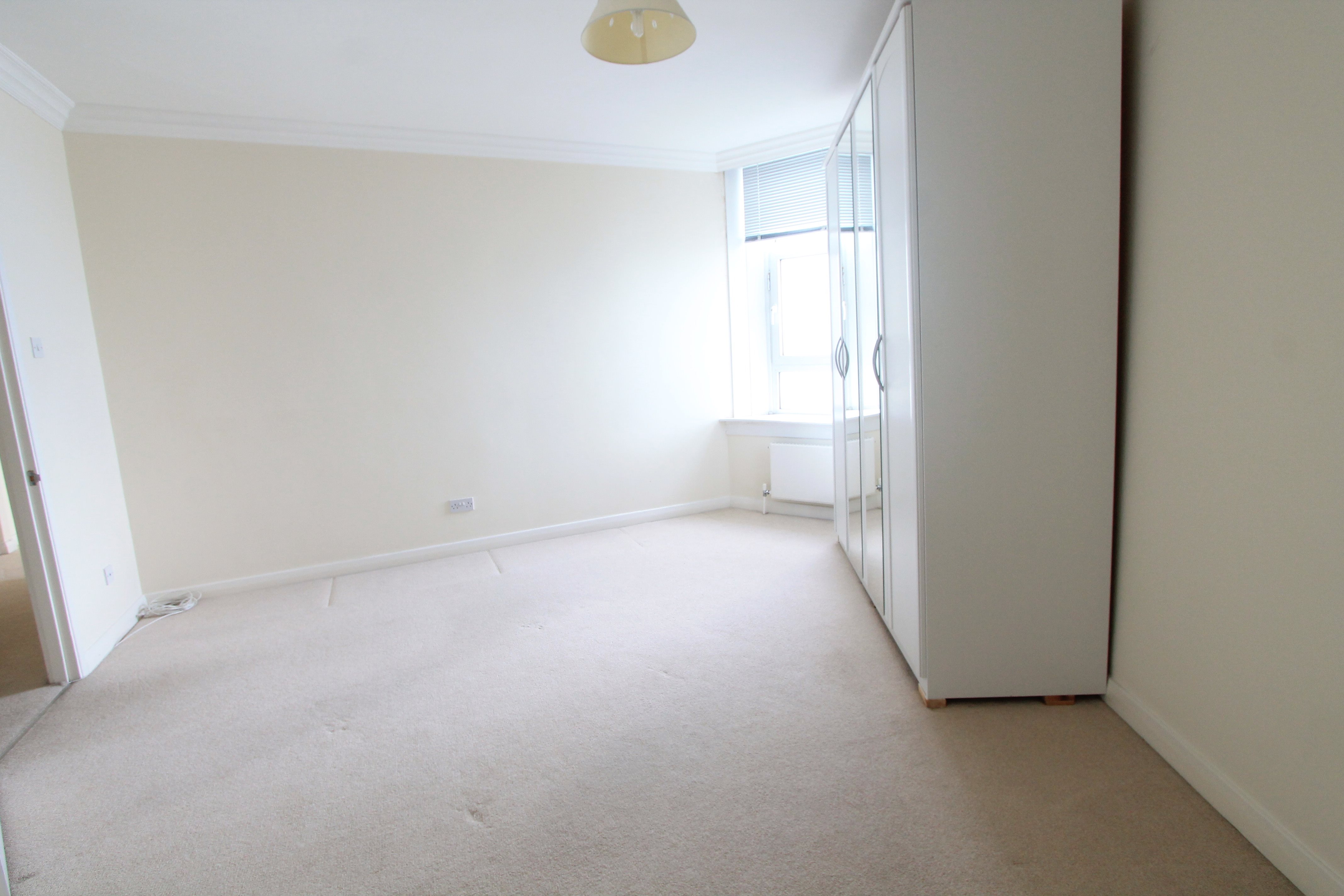 1 bed flat to rent in The Albany, Manor Road  - Property Image 8