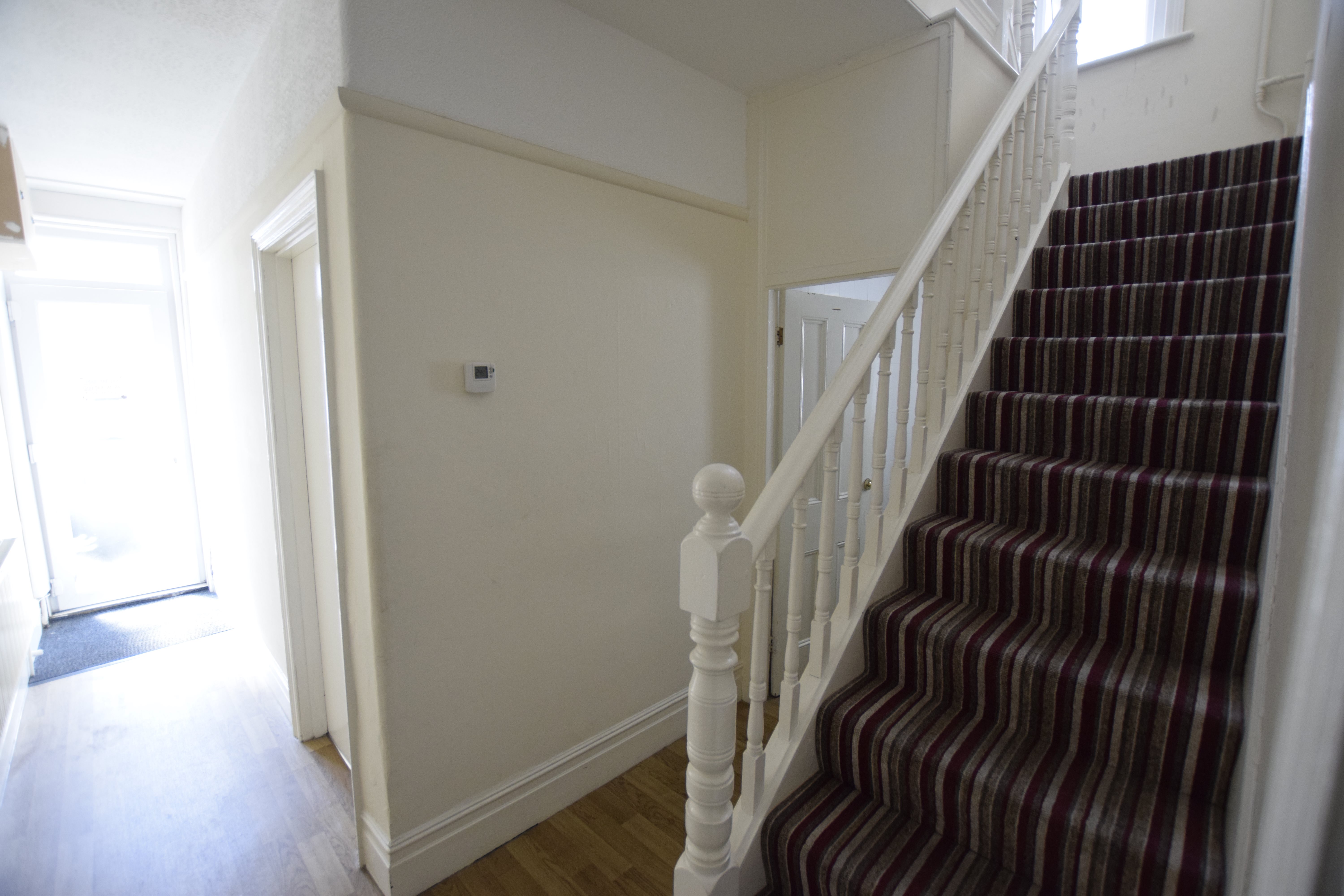 6 bed house to rent in Wolverton Road  - Property Image 10