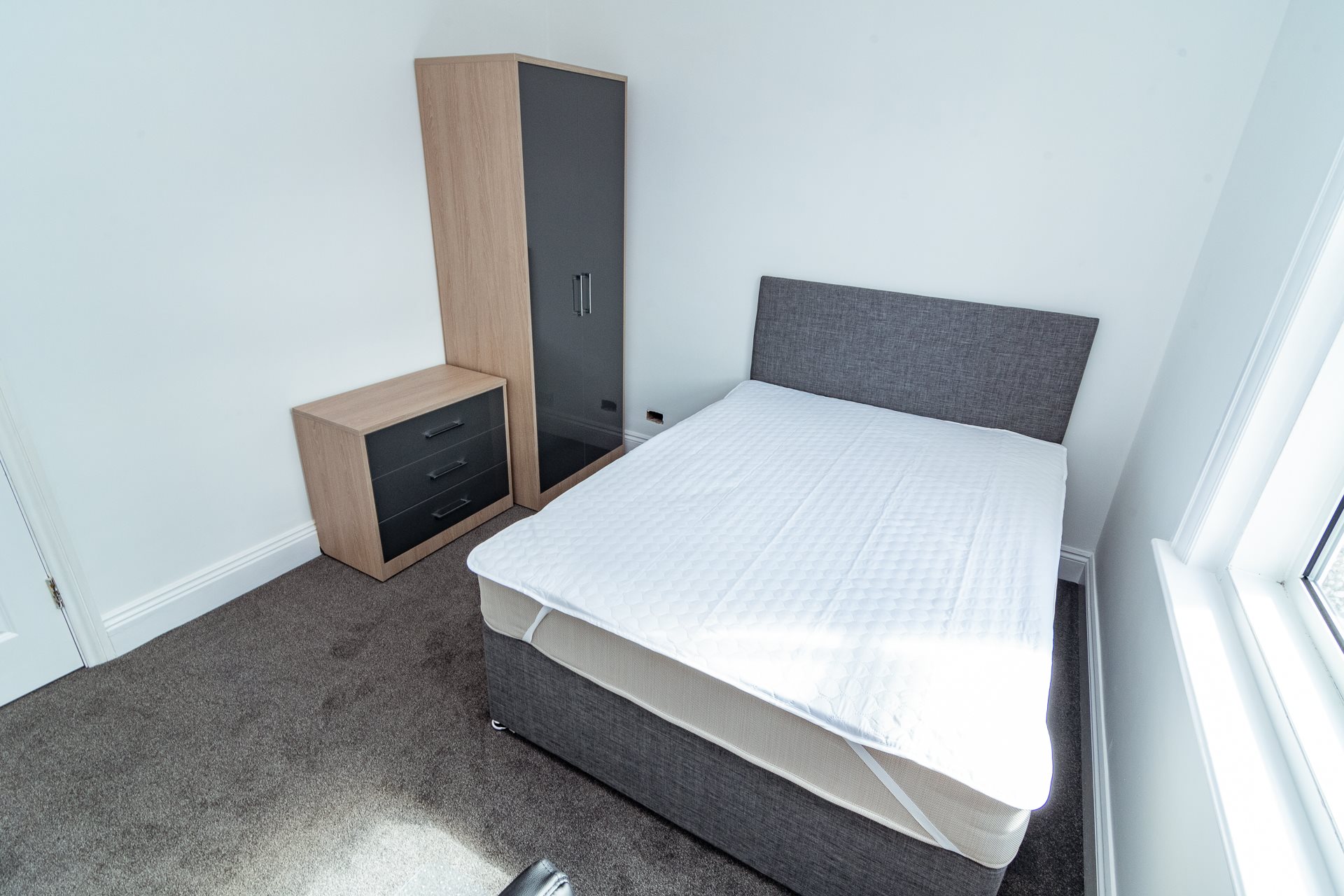 8 bed house to rent in Leamington Road, Bournemouth 10