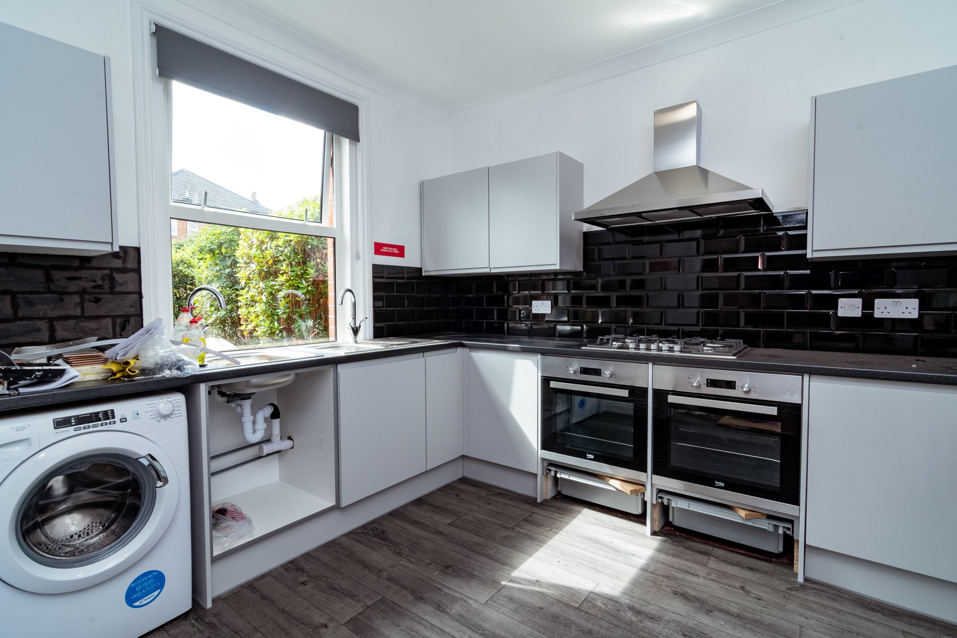 8 bed house to rent in Leamington Road, Bournemouth 1