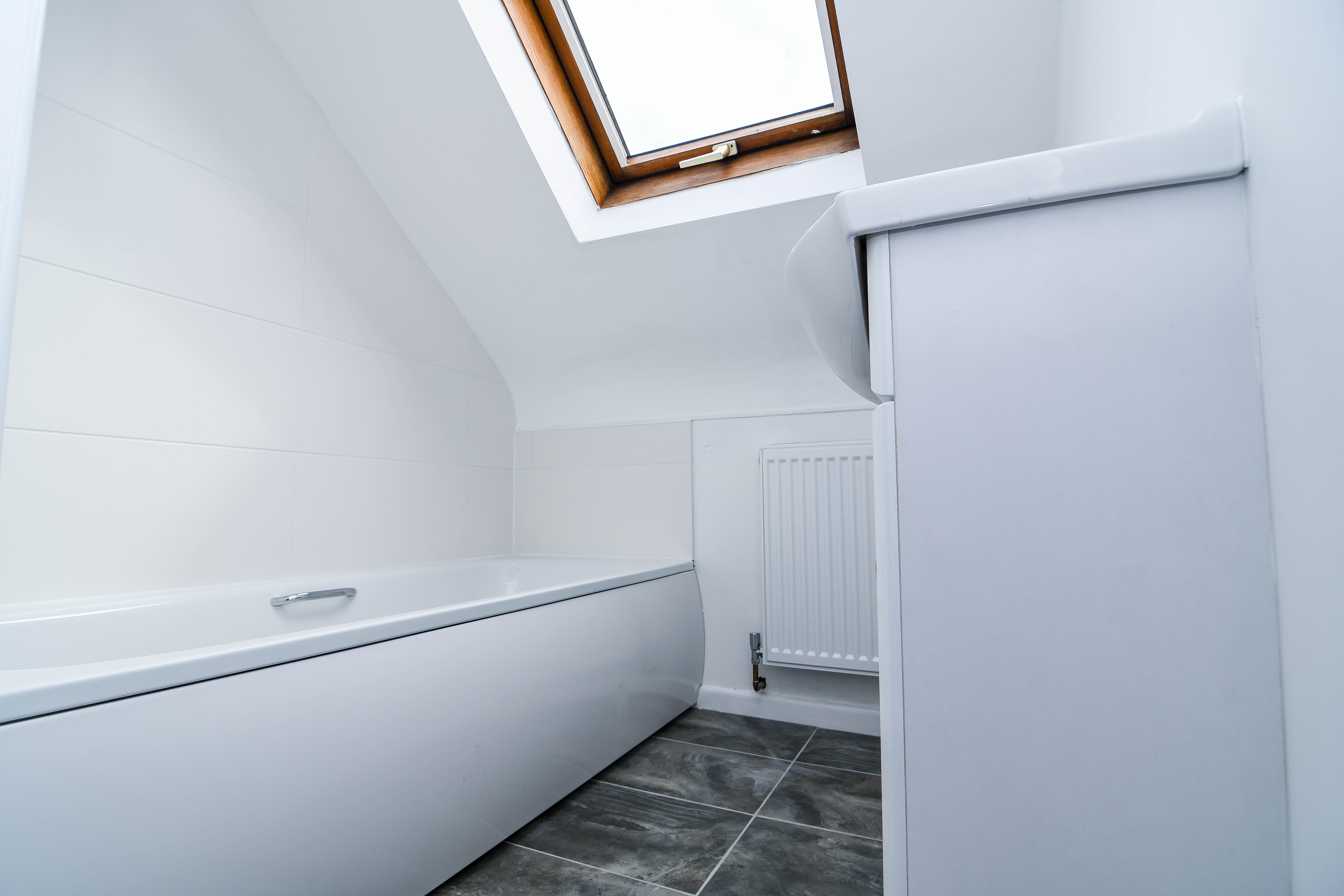 4 bed house to rent in Mossley Avenue, Poole 6