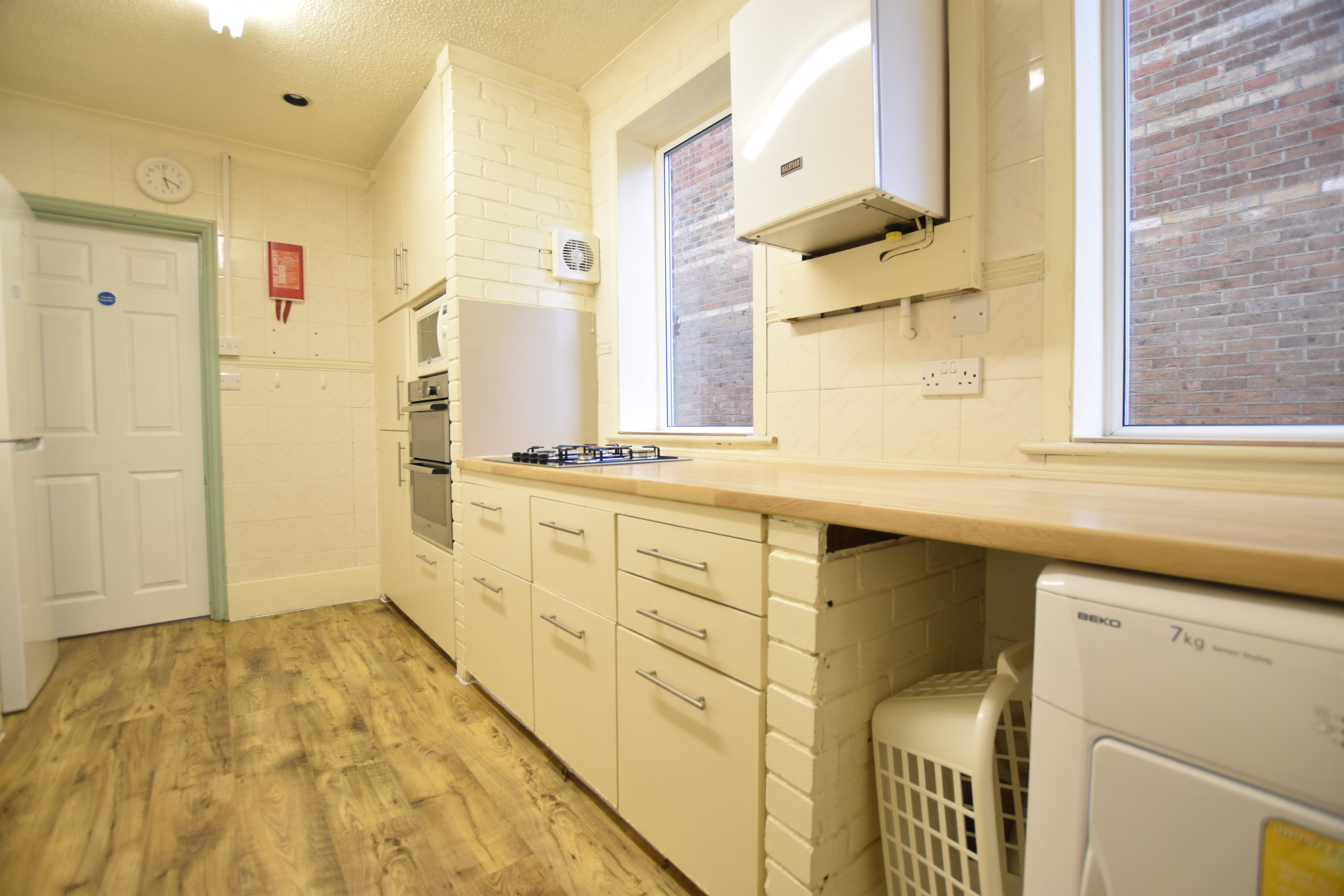 5 bed house to rent in Wallis Road, Bournemouth 6