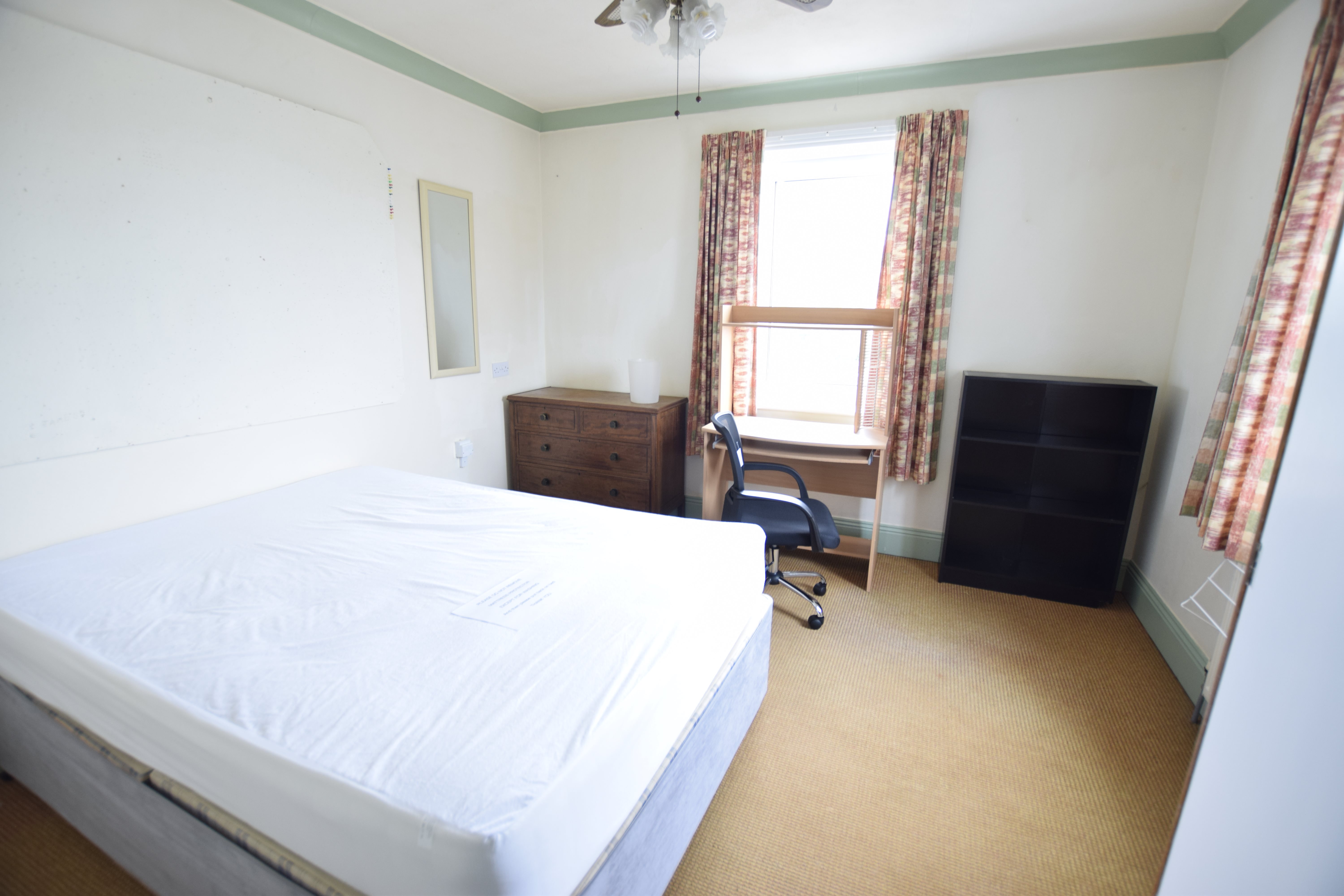 5 bed house to rent in Wallis Road, Bournemouth 14