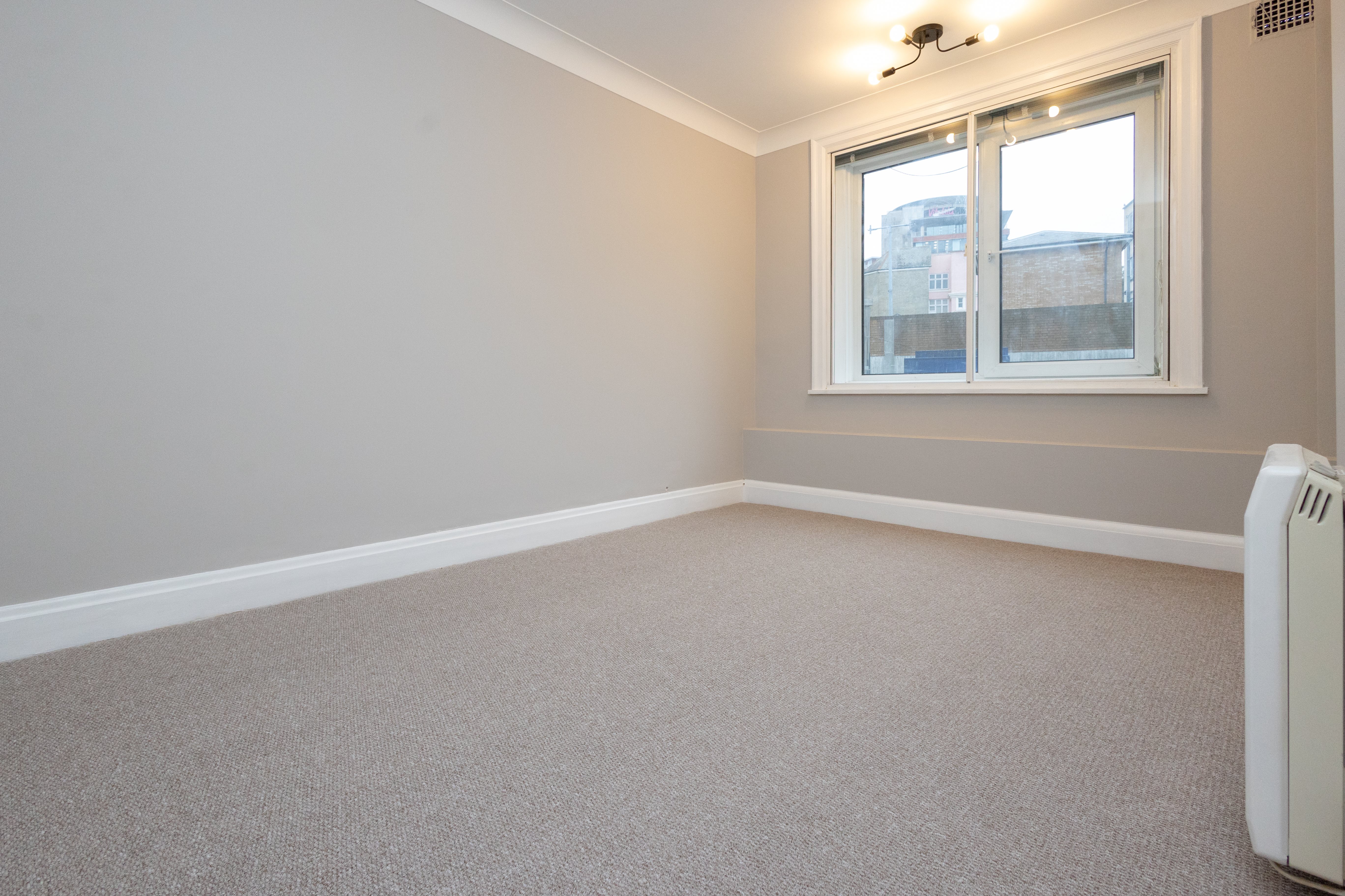 4 bed flat to rent in Richmond Hill, Bournemouth 14
