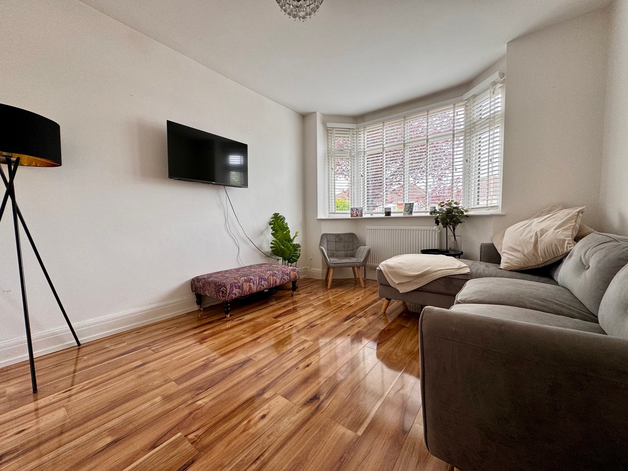 2 bed bungalow to rent in Evershot Road, Bournemouth  - Property Image 3