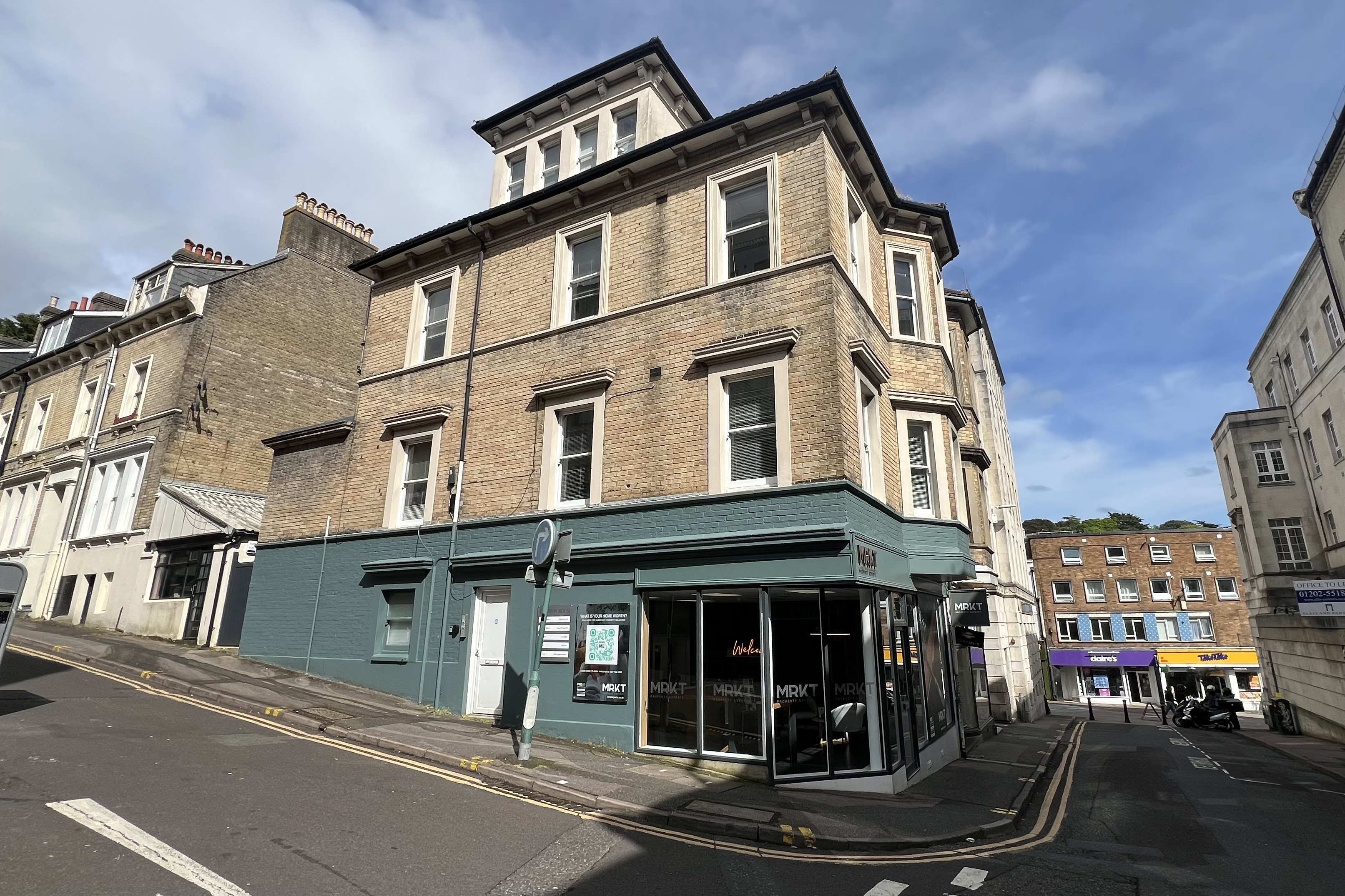 Commercial property to rent in Yelverton Road, Bournemouth  - Property Image 1