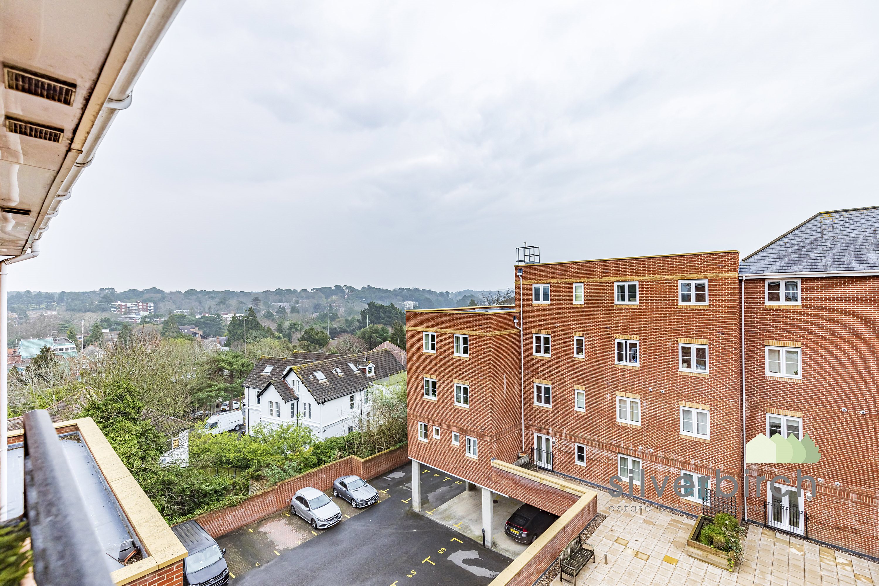 2 bed flat to rent in Norwich Avenue West, Bournemouth  - Property Image 14