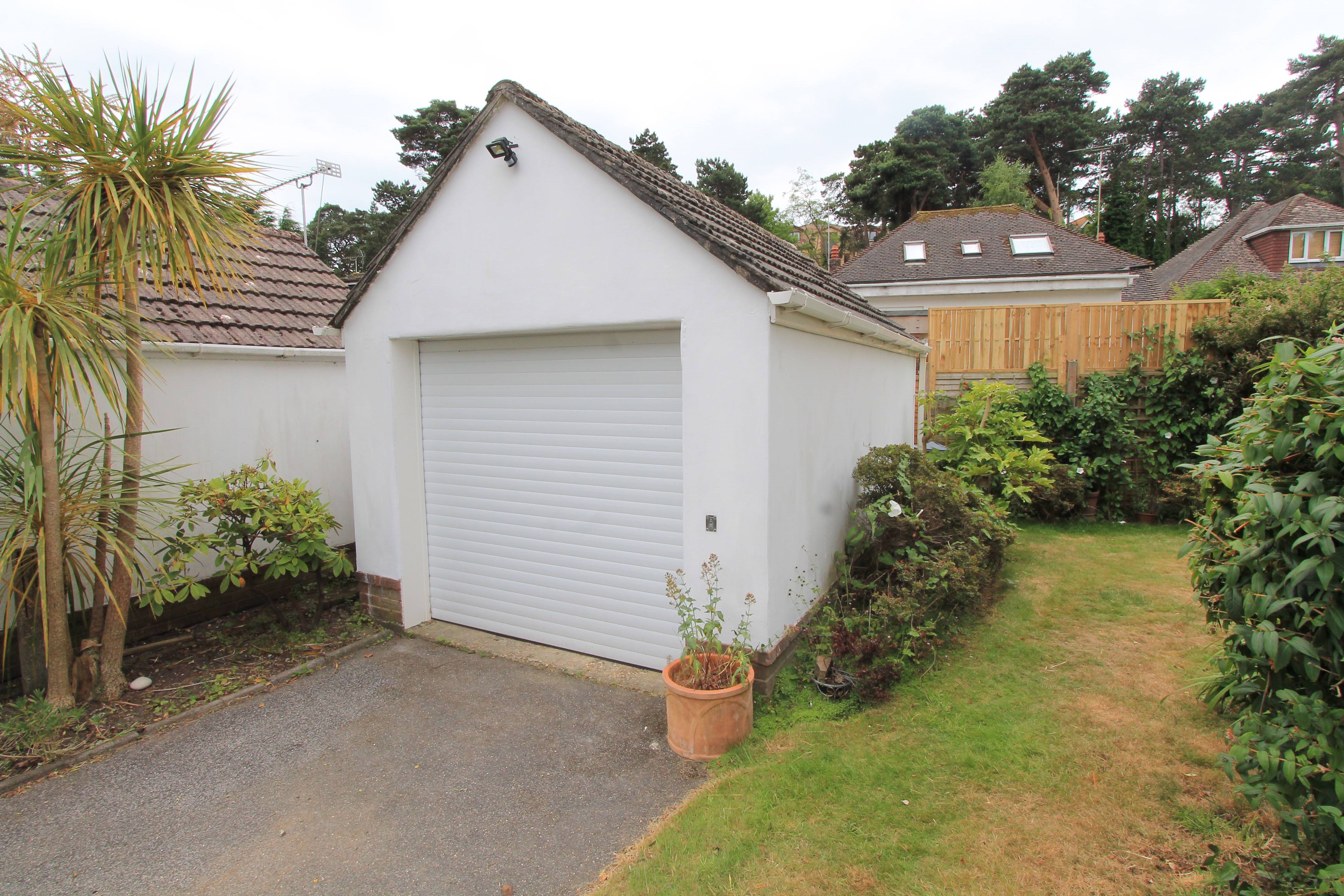 4 bed bungalow to rent in Knole Gardens  - Property Image 30