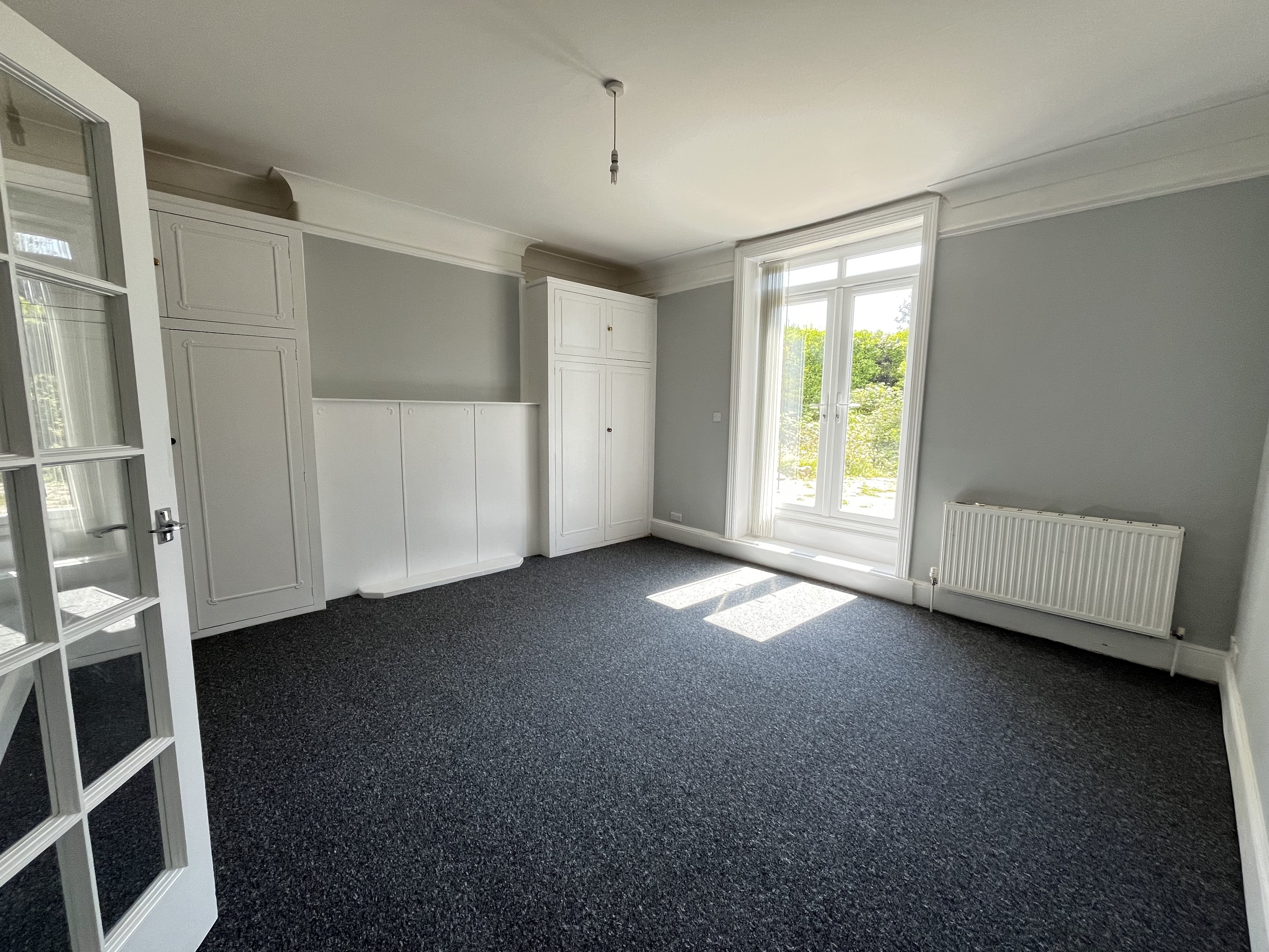 1 bed ground floor flat to rent in Grove Road  - Property Image 3