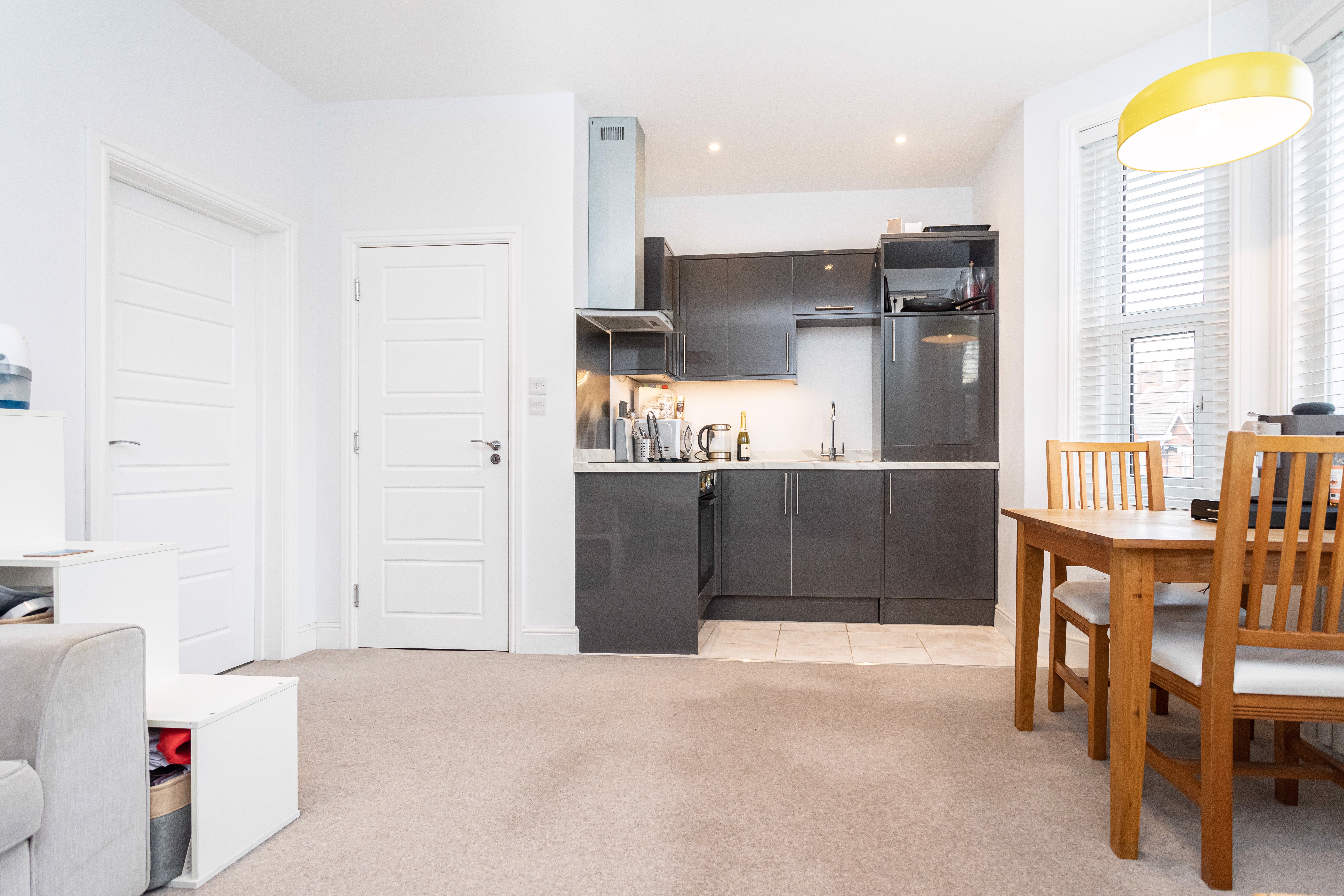 1 bed flat to rent in Kingston Road, Poole  - Property Image 3