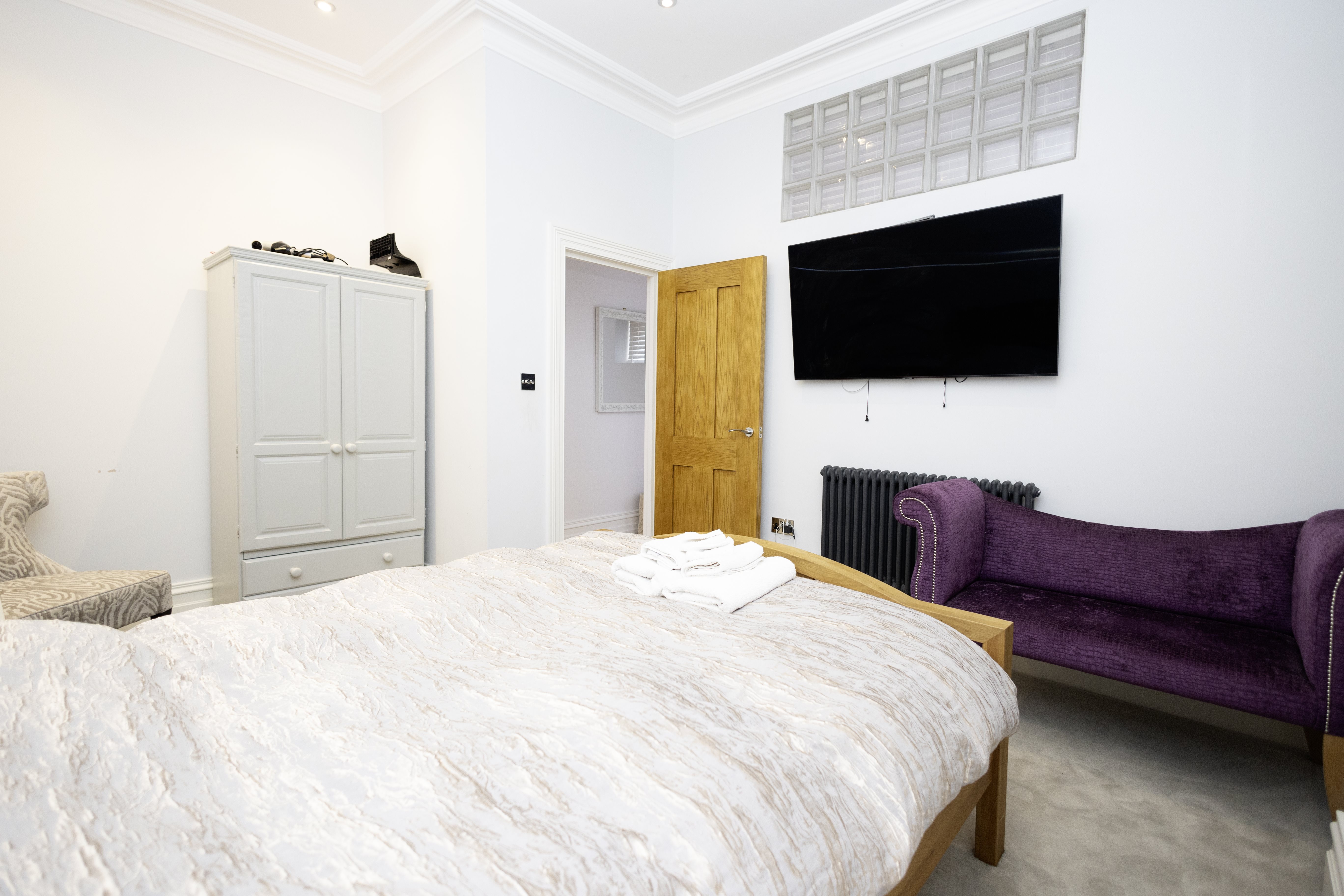 2 bed flat to rent in Alton Road  - Property Image 8
