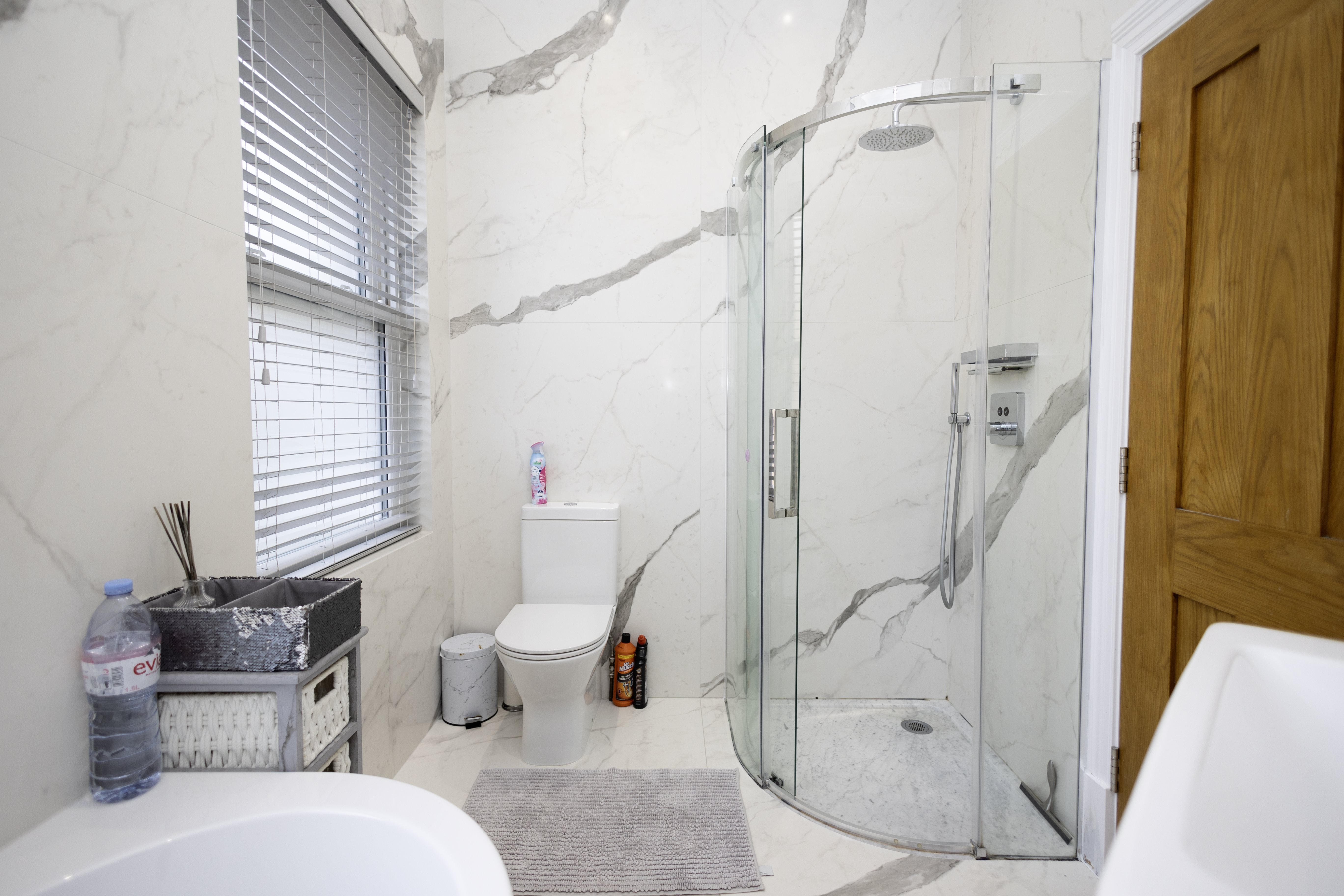 2 bed flat to rent in Alton Road 7