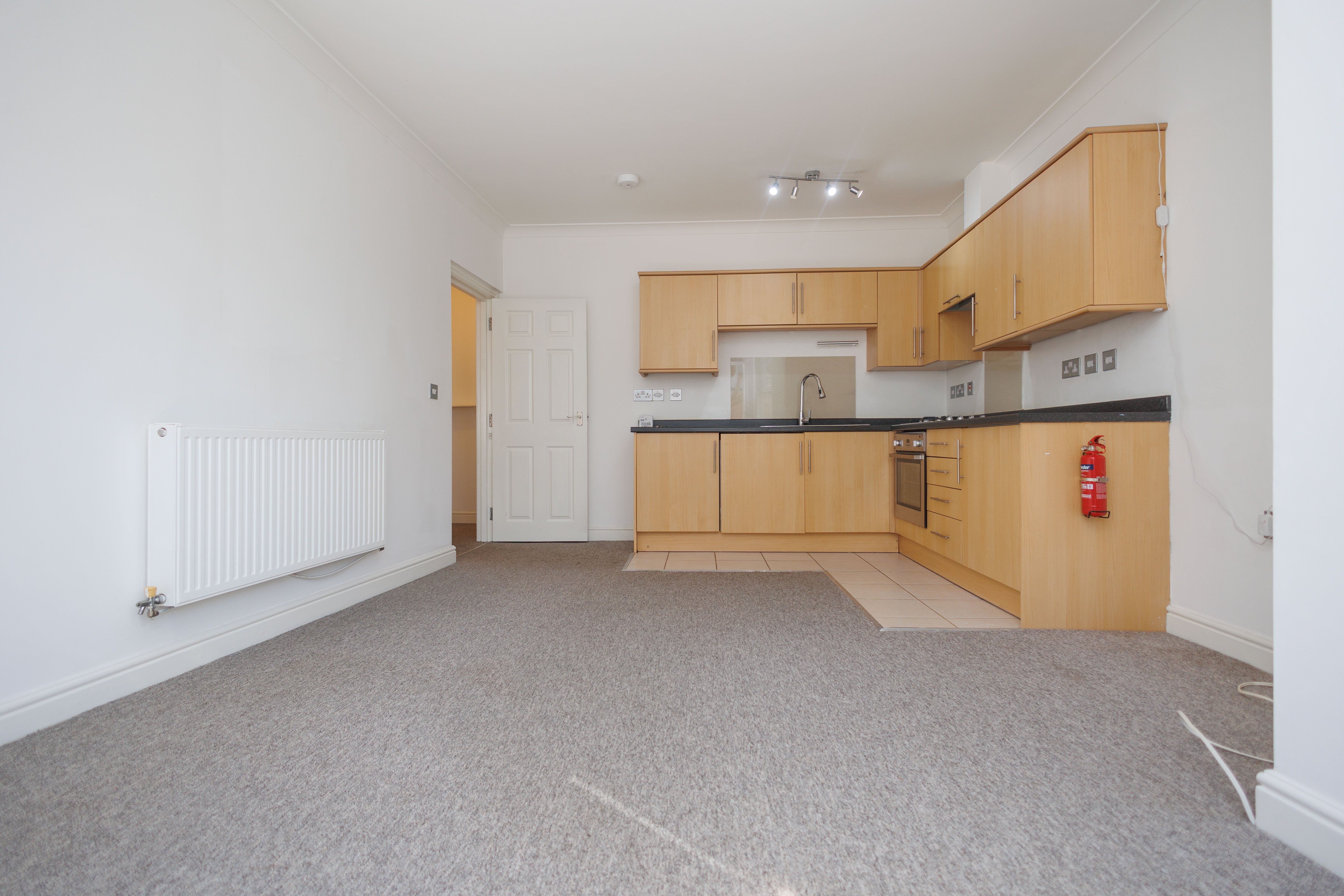 2 bed flat for sale in Norwich Avenue, Bournemouth  - Property Image 3