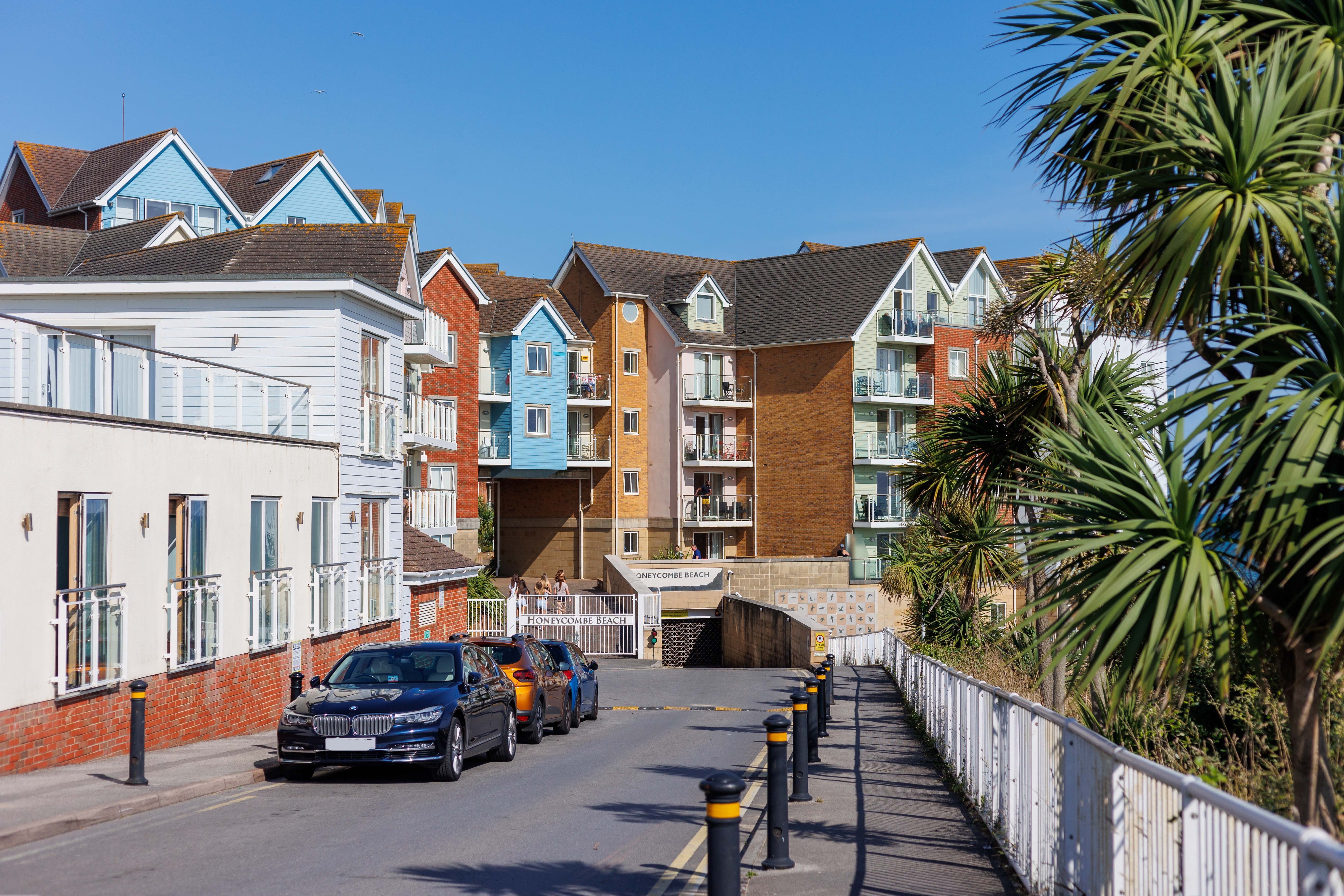 2 bed flat for sale in Honeycombe Beach, Honeycombe Chine  - Property Image 29