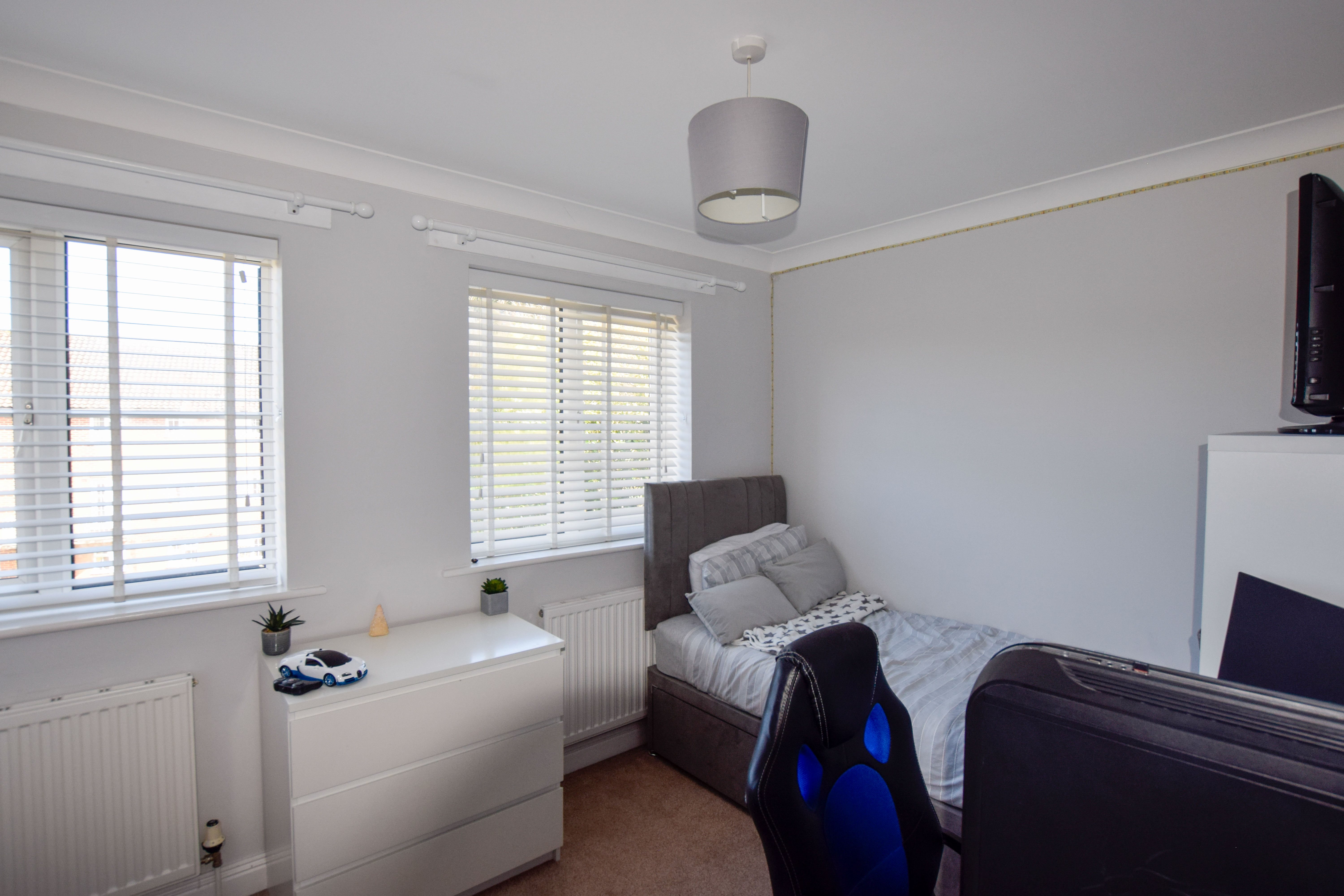 4 bed town house for sale in Queens Road  - Property Image 12