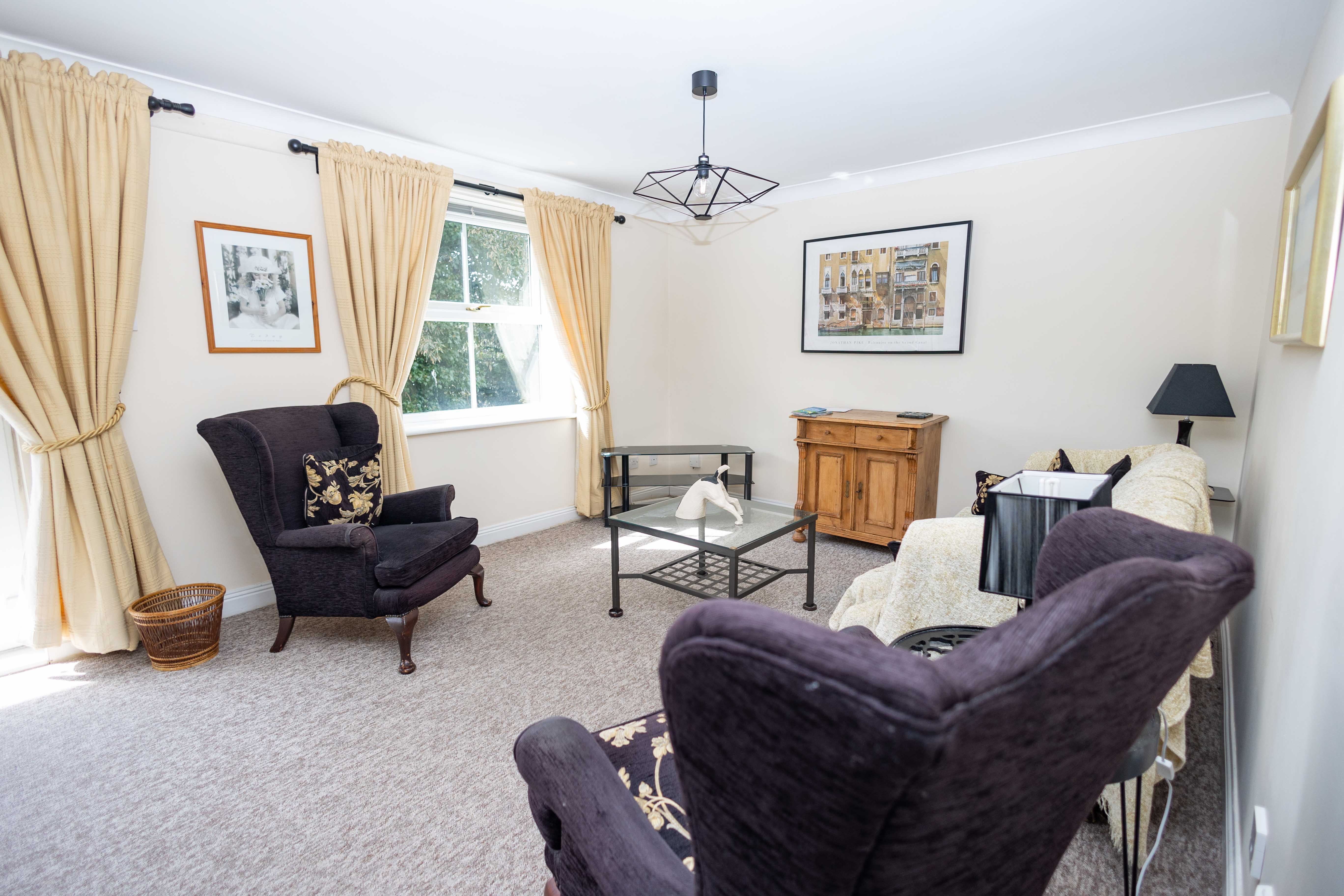 2 bed flat for sale in St. Stephens Road, Bournemouth 3