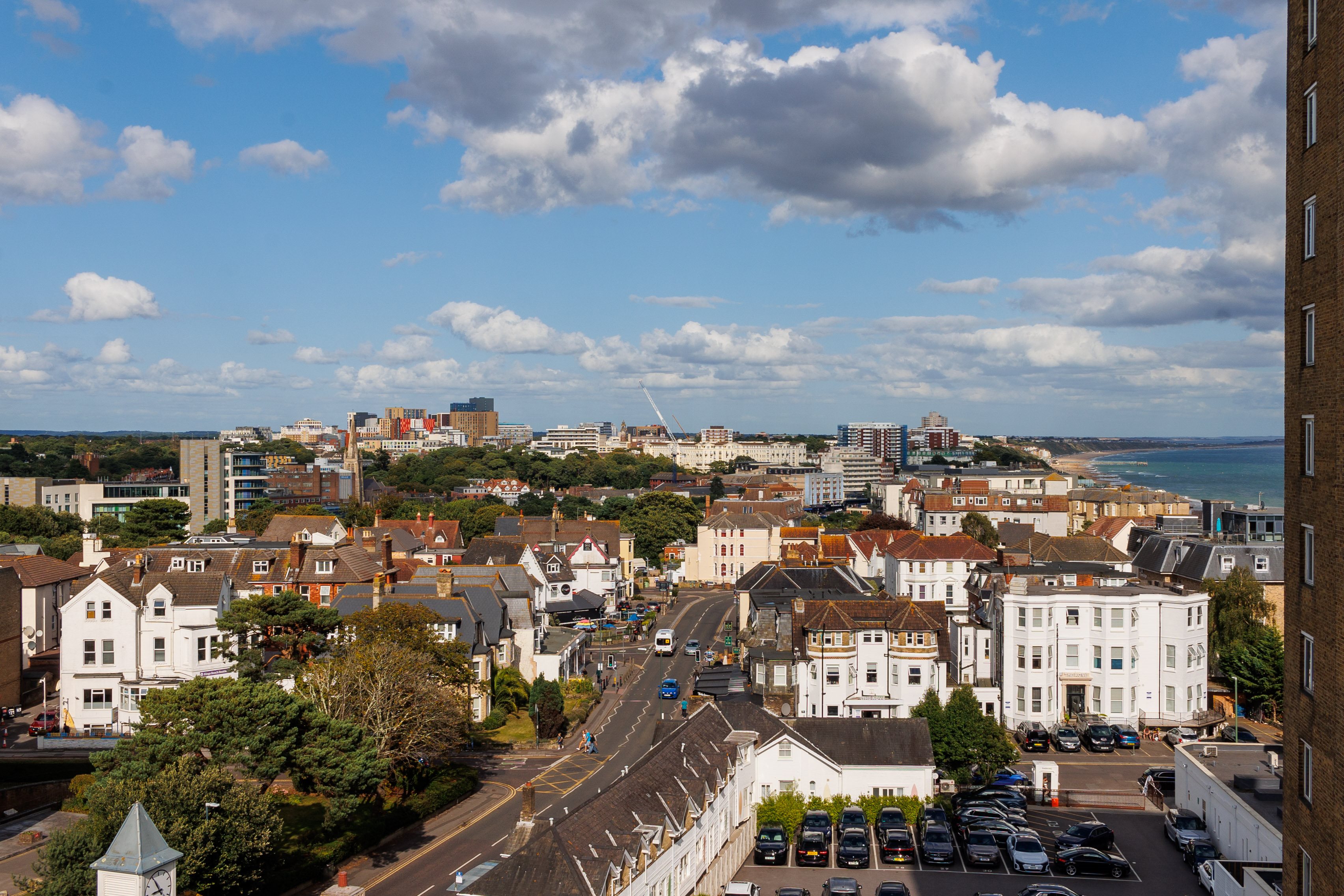 2 bed flat for sale in West Cliff Road, Bournemouth  - Property Image 13