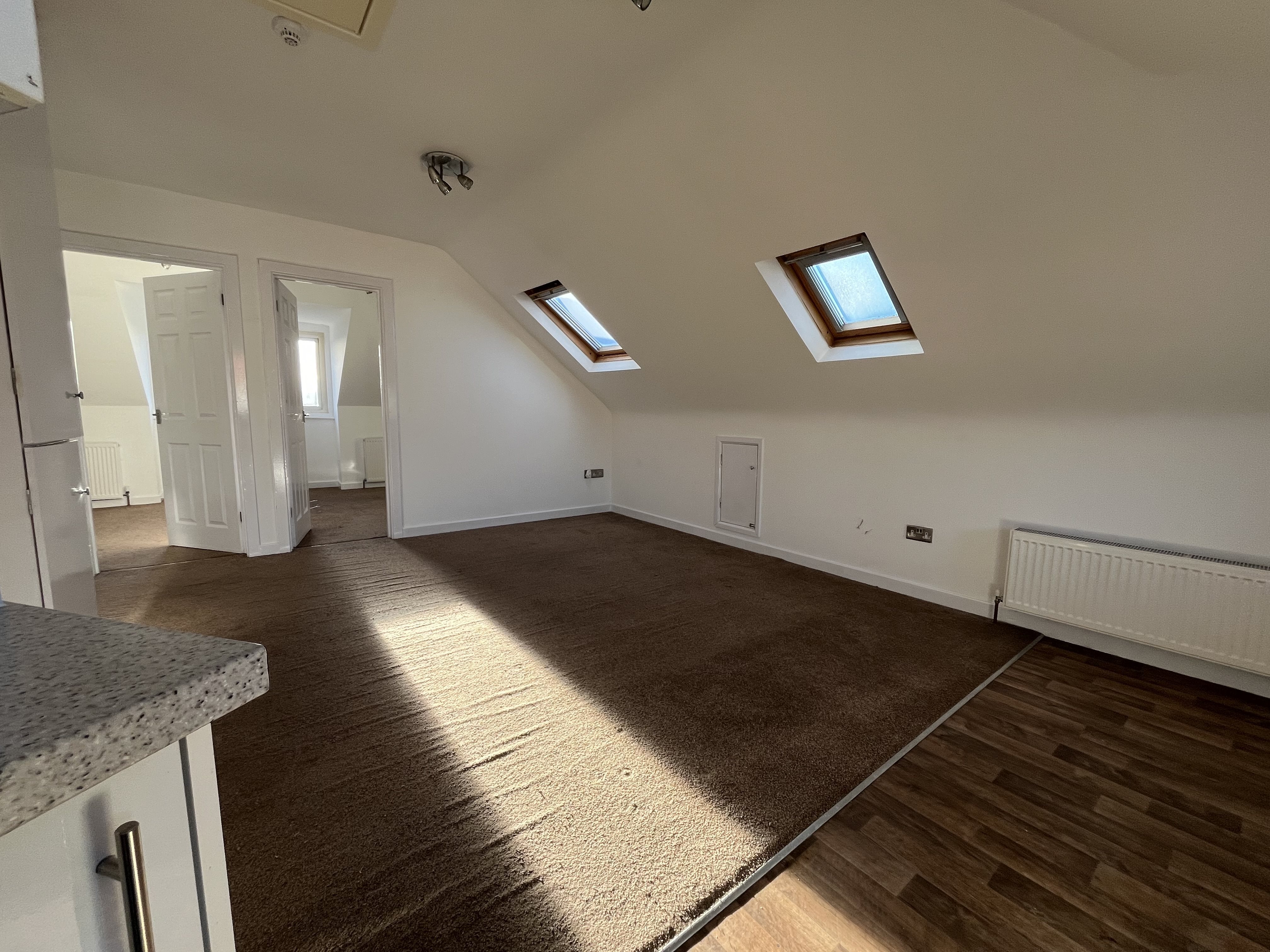 2 bed flat for sale in Cecil Road, Bournemouth  - Property Image 2