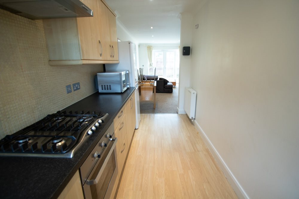 4 bed house for sale in Portchester Place, Bournemouth  - Property Image 4