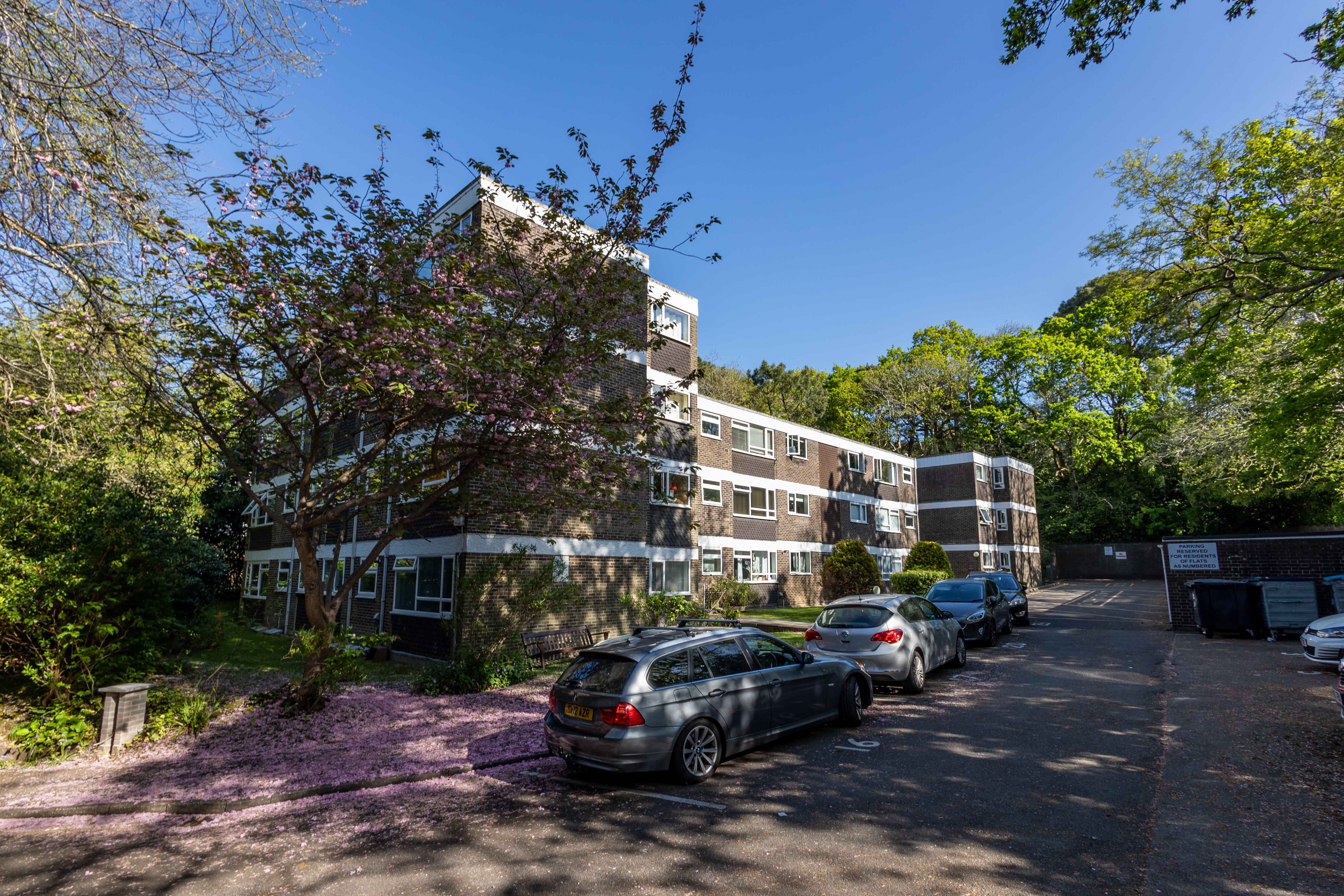 2 bed flat for sale in Branksome Wood Road, Bournemouth, BH2