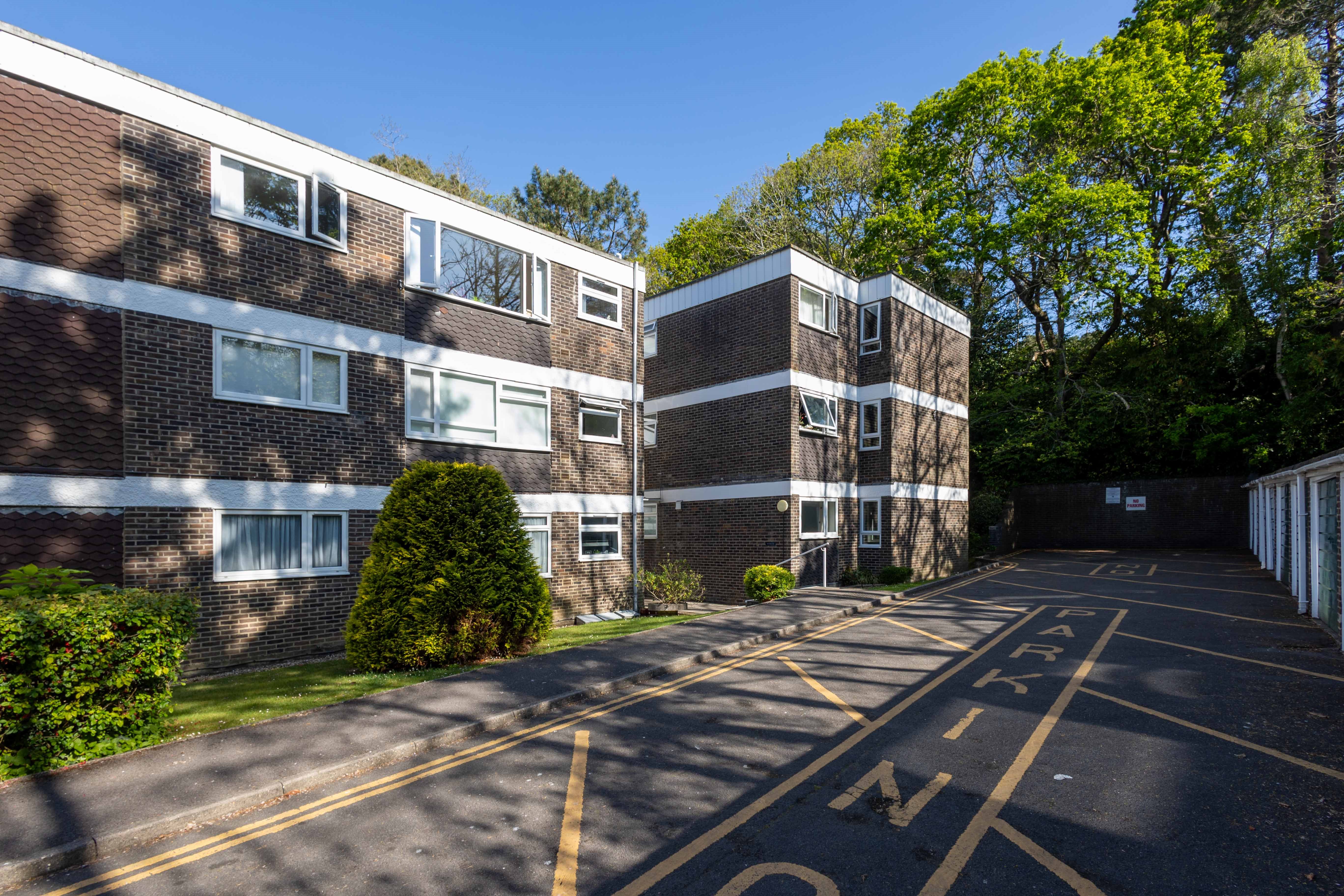 2 bed flat for sale in Branksome Wood Road, Bournemouth  - Property Image 13