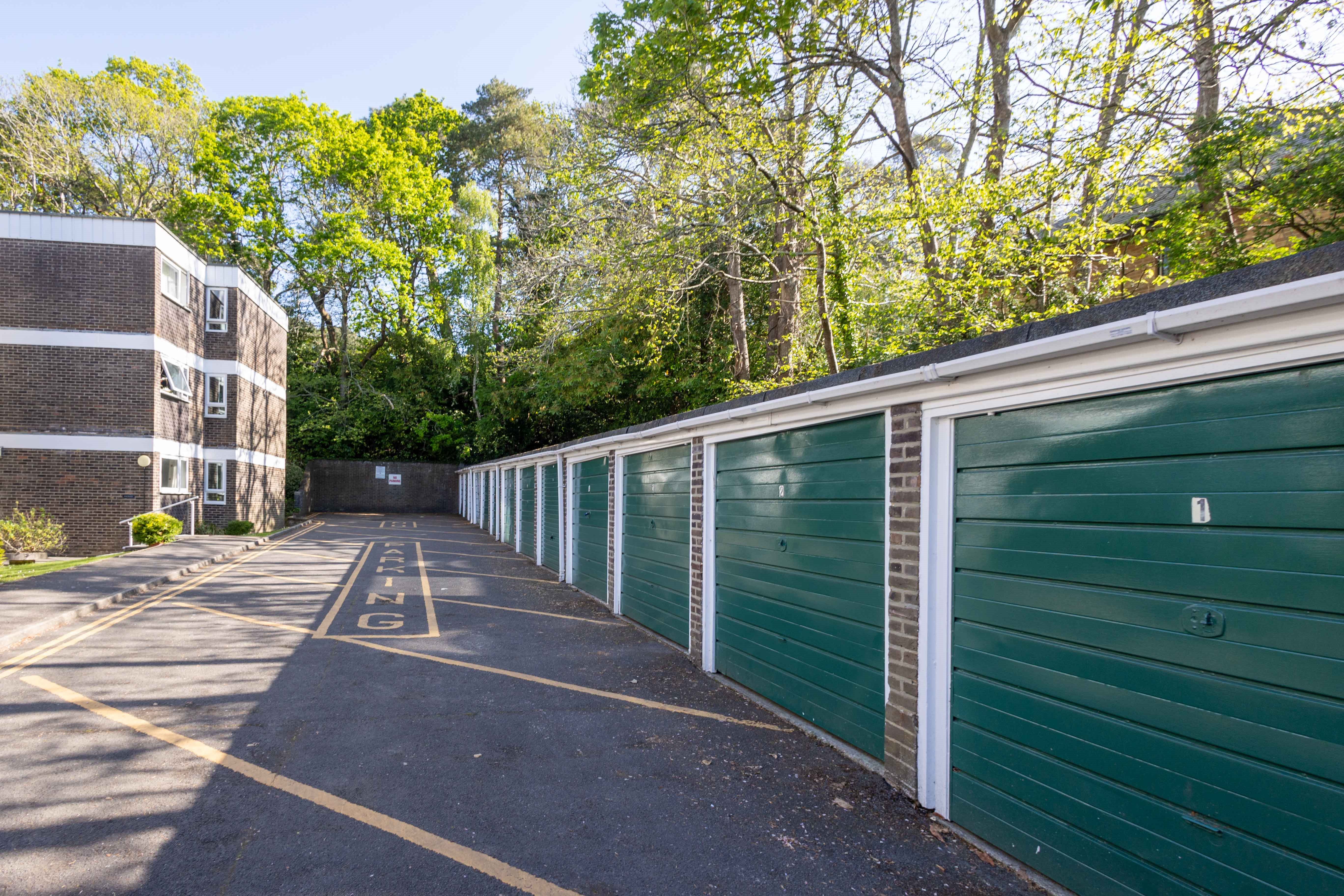 2 bed flat for sale in Branksome Wood Road, Bournemouth  - Property Image 14