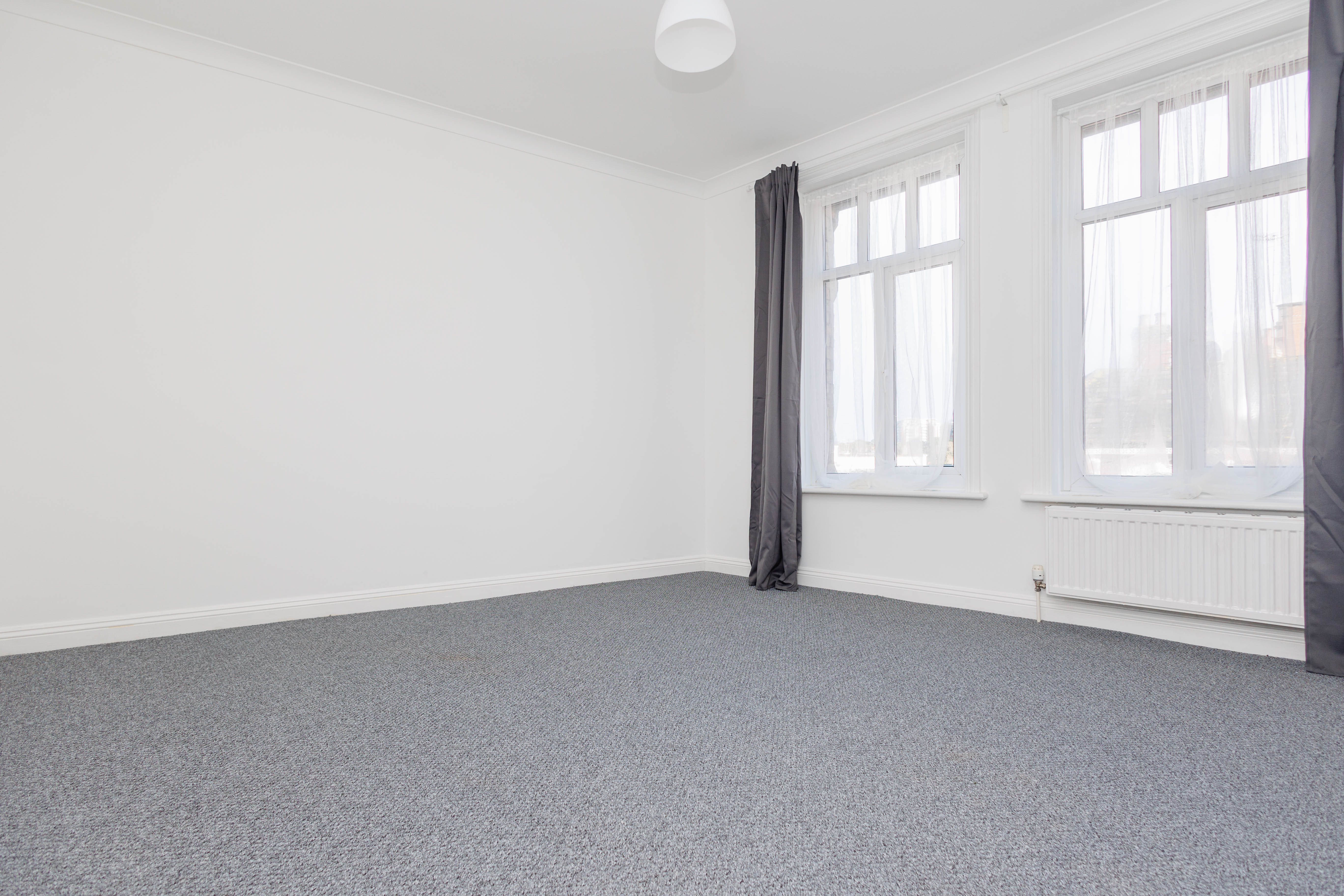 2 bed flat for sale in Commercial Road, Bournemouth  - Property Image 3