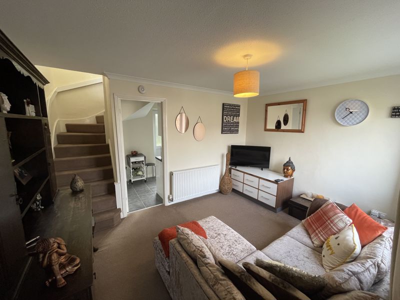 1 bed house to rent in Colchester Close, Chatham  - Property Image 2