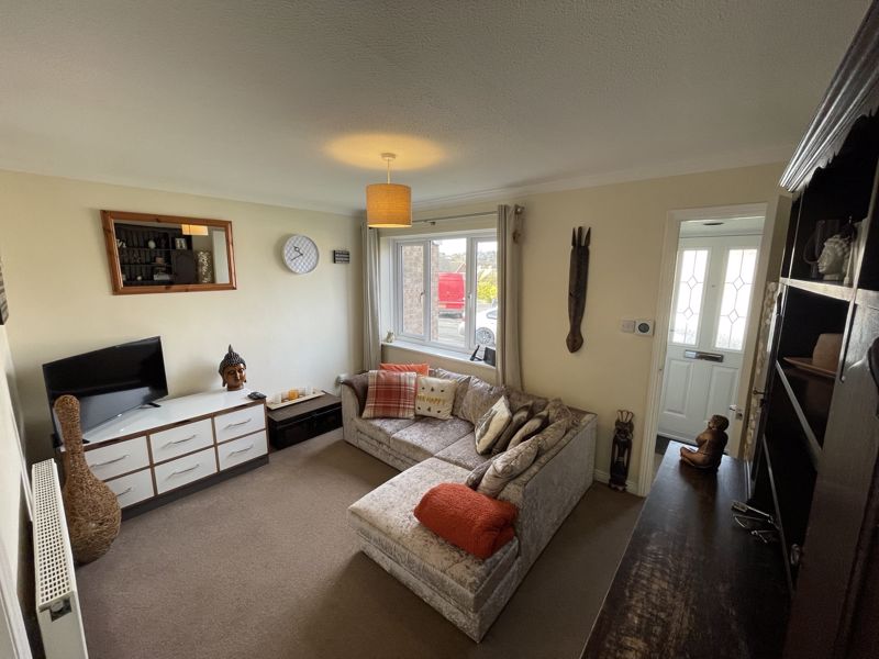 1 bed house to rent in Colchester Close, Chatham  - Property Image 3