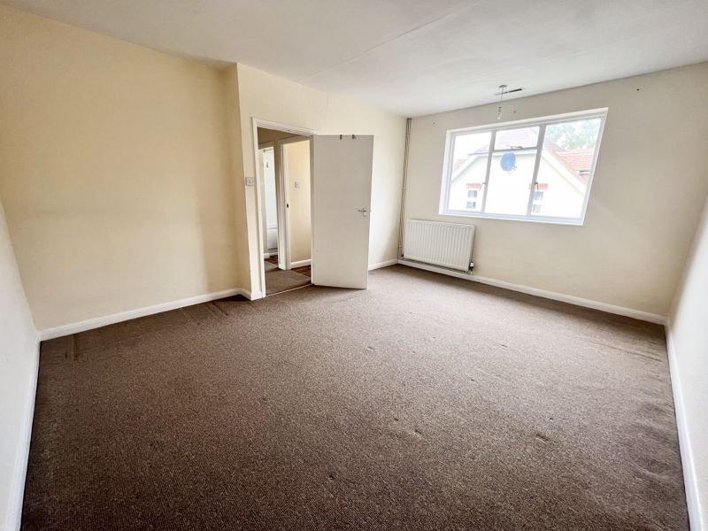 2 bed flat to rent in Heath Road, Maidstone  - Property Image 5