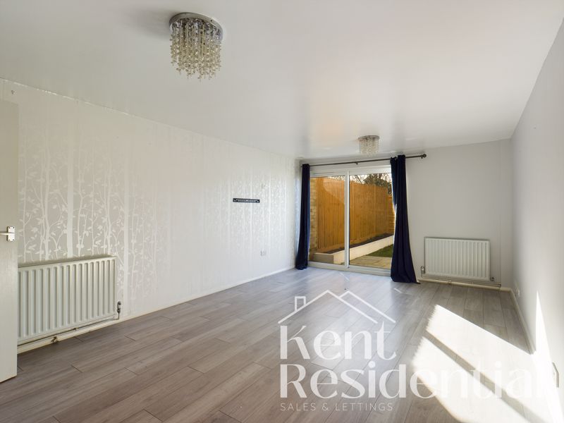 3 bed house to rent in Grasslands, Maidstone - Property Image 1