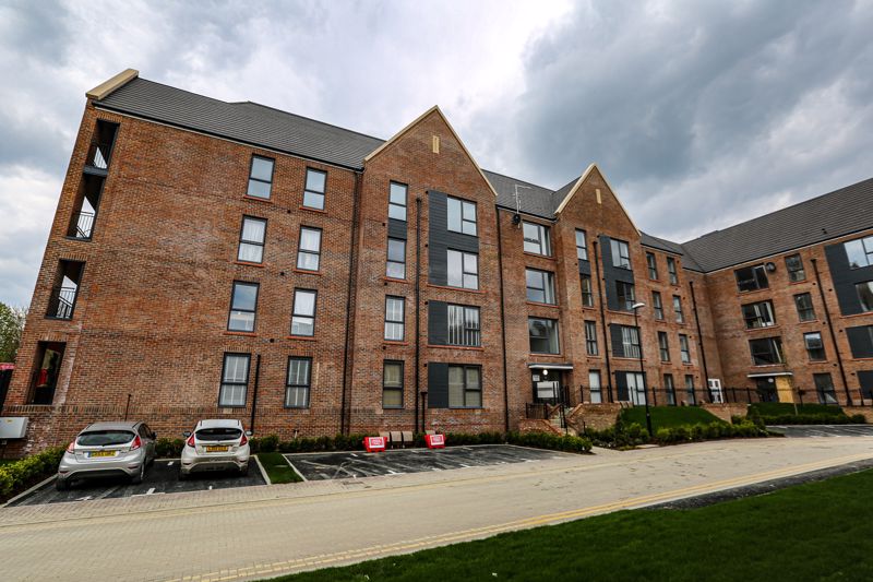 1 bed flat to rent in Mill Pond Place, Maidstone - Property Image 1