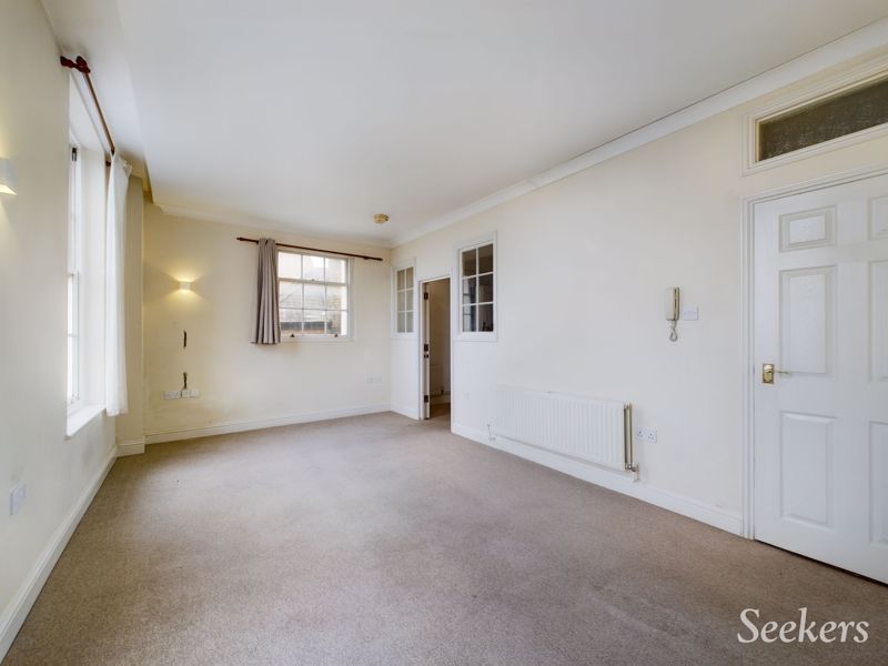 1 bed flat for sale in Medway Heights, Chatham  - Property Image 7