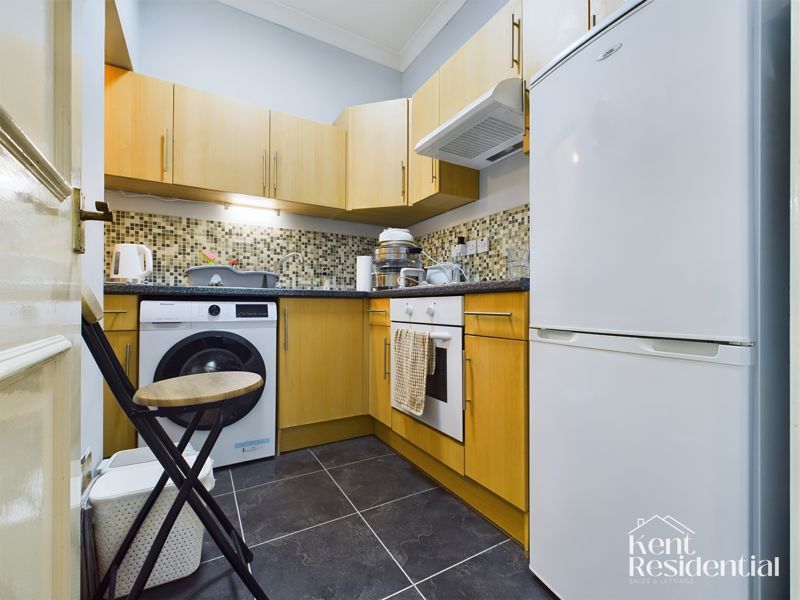 1 bed flat to rent in Ashford Road, Maidstone  - Property Image 6
