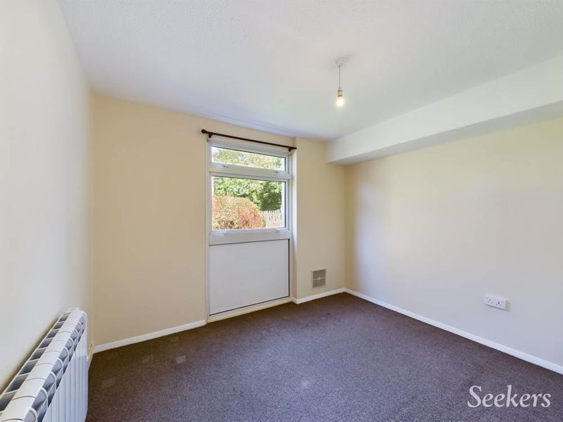 2 bed flat for sale in Durling Court, Gillingham  - Property Image 6