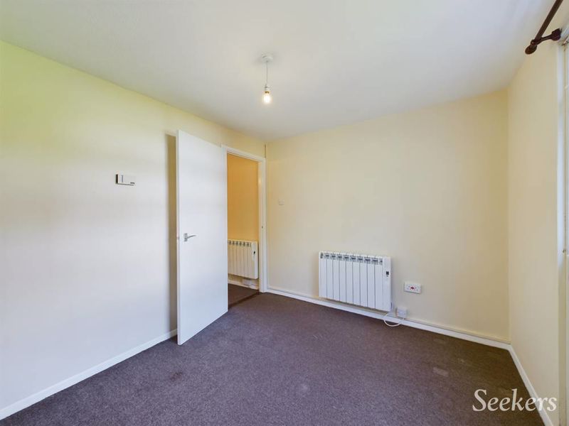 2 bed flat for sale in Durling Court, Gillingham  - Property Image 7