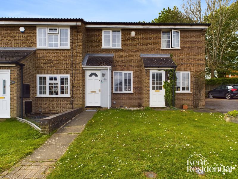 2 bed house to rent in Copse Hill, Leybourne - Property Image 1