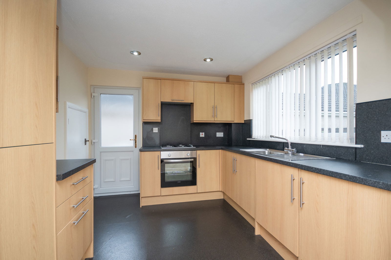 3 bed detached house for sale in Rowan Crescent, Shotts  - Property Image 4