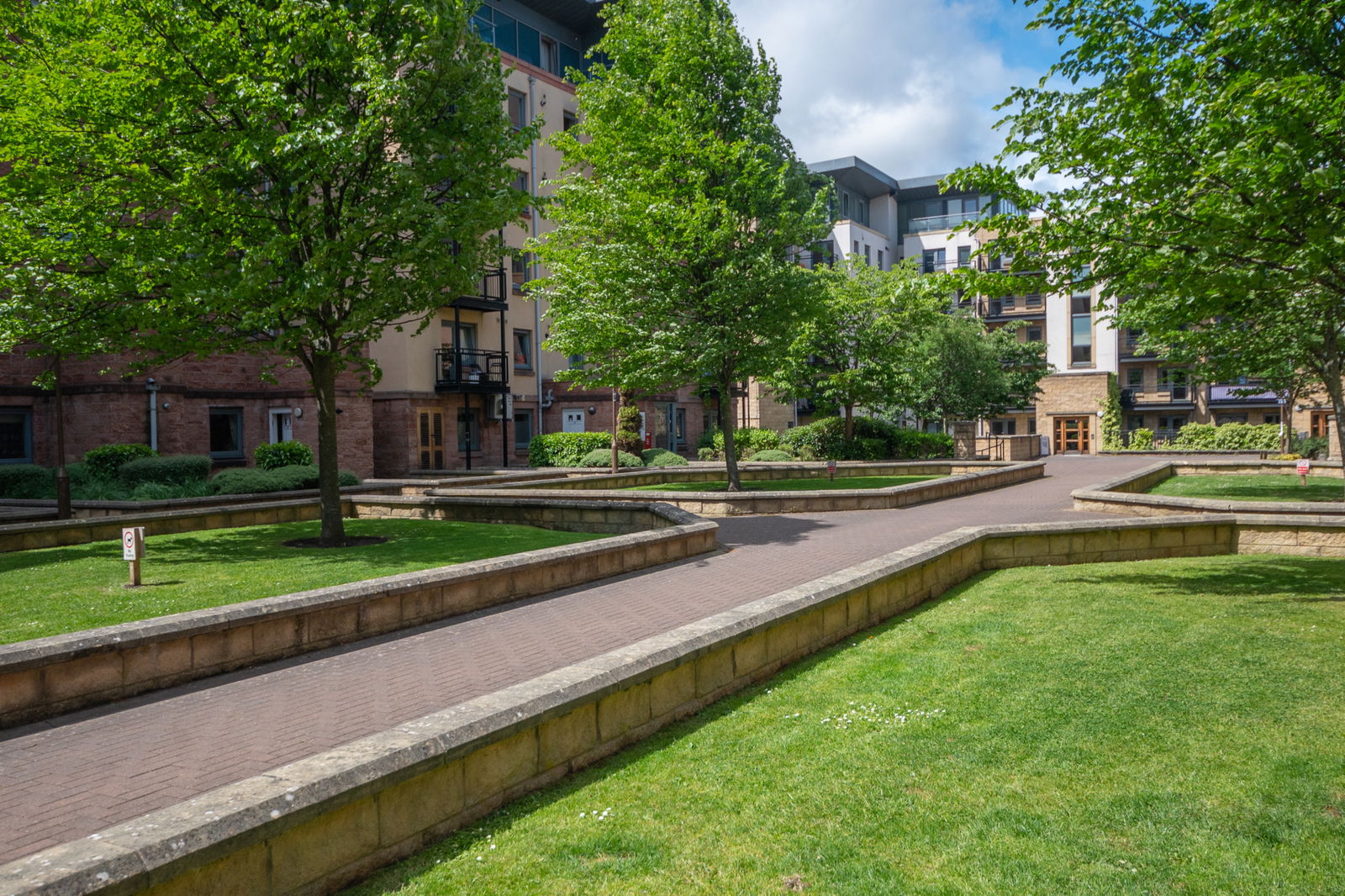 2 bed flat for sale in Slateford Gait, Edinburgh  - Property Image 17